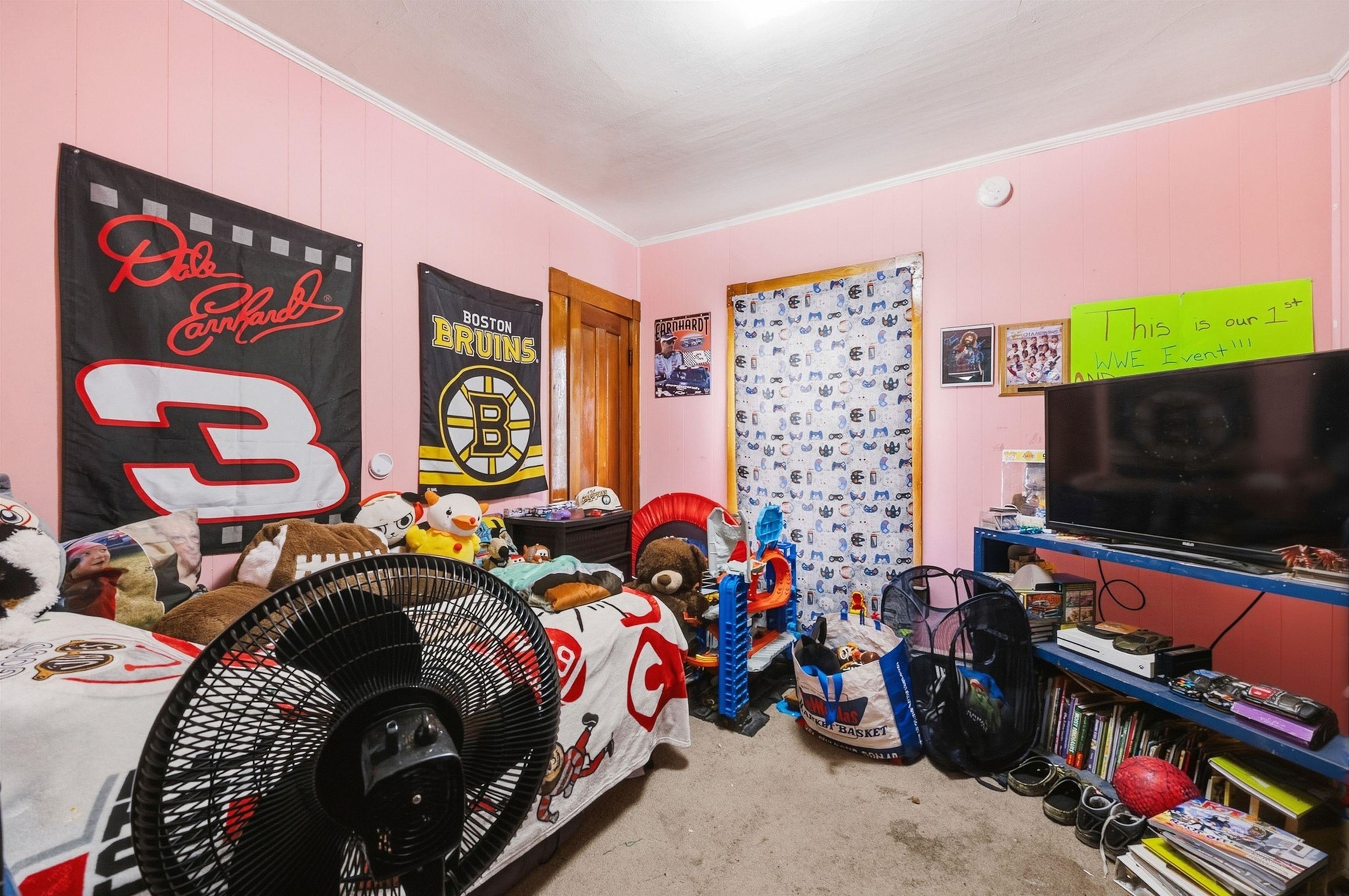 main property photo 27