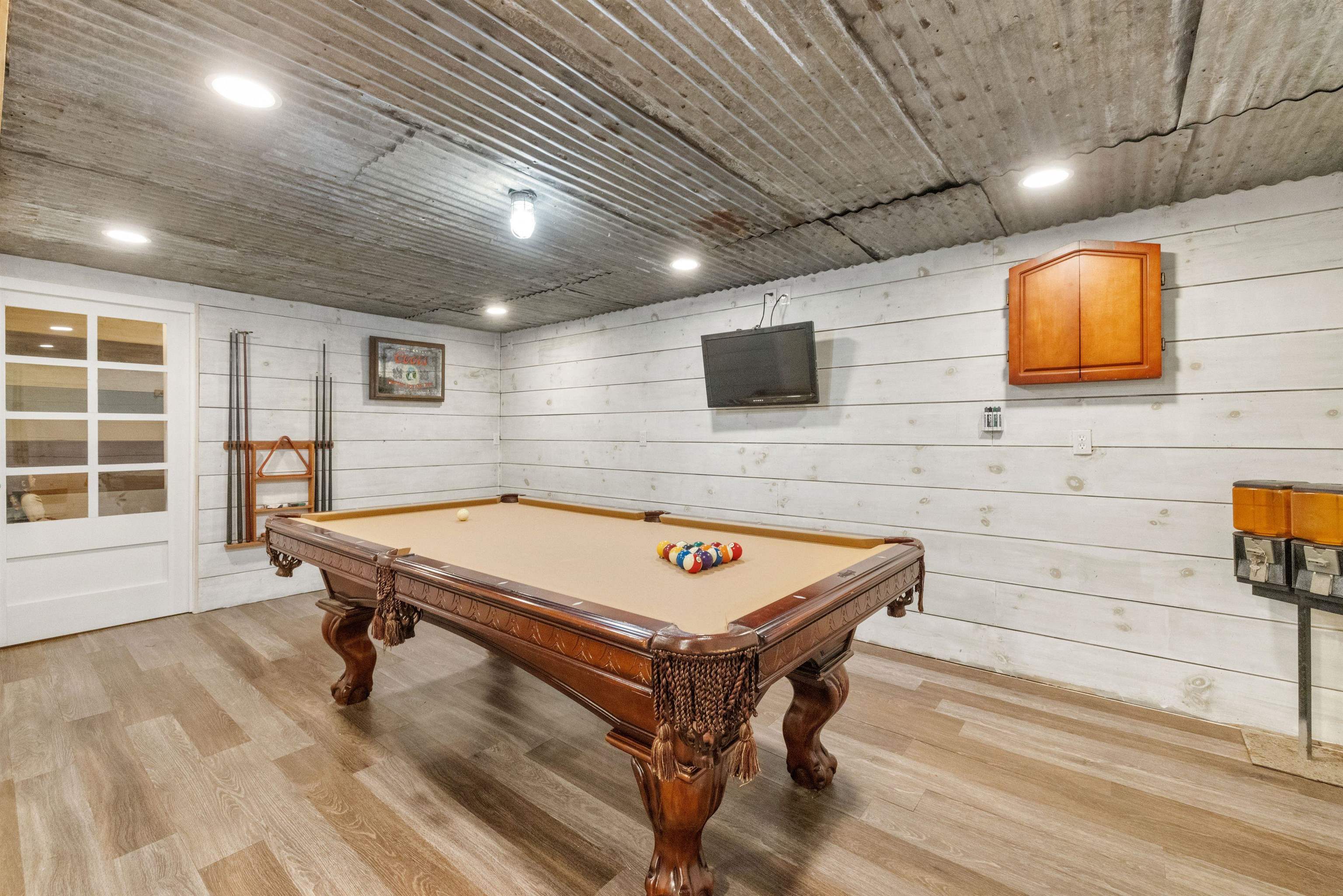 main property photo 58