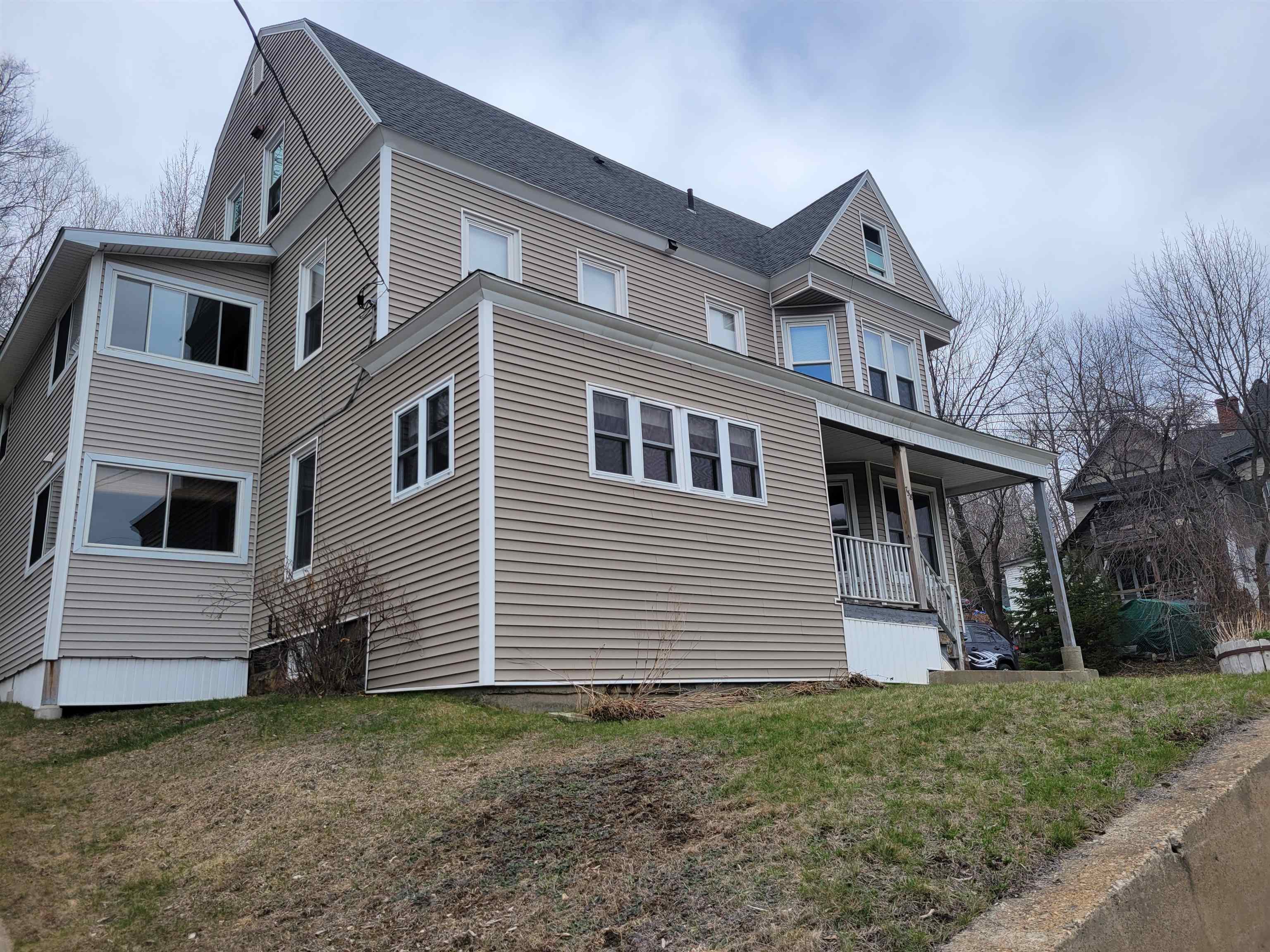 main property photo 36