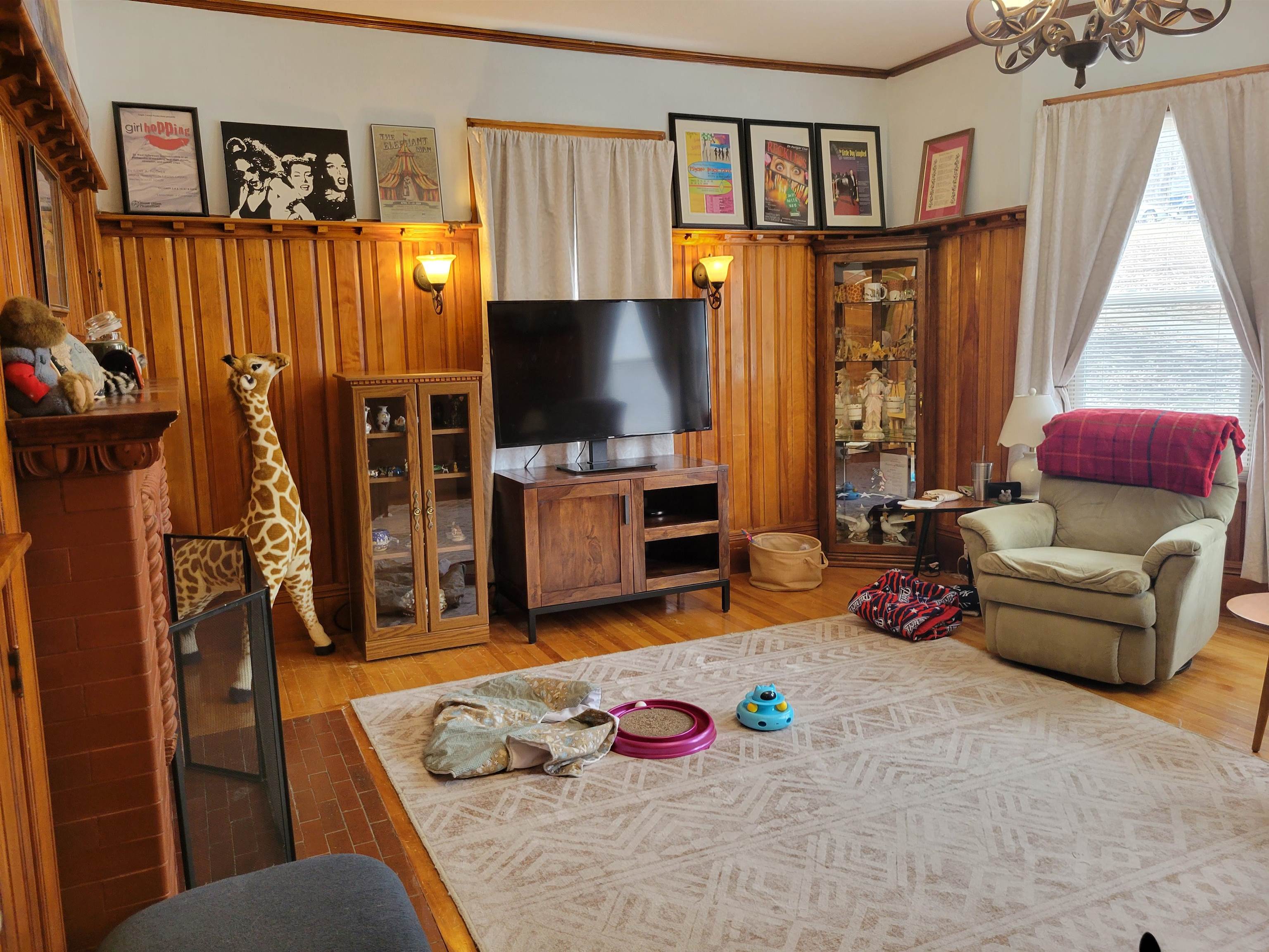 main property photo 7