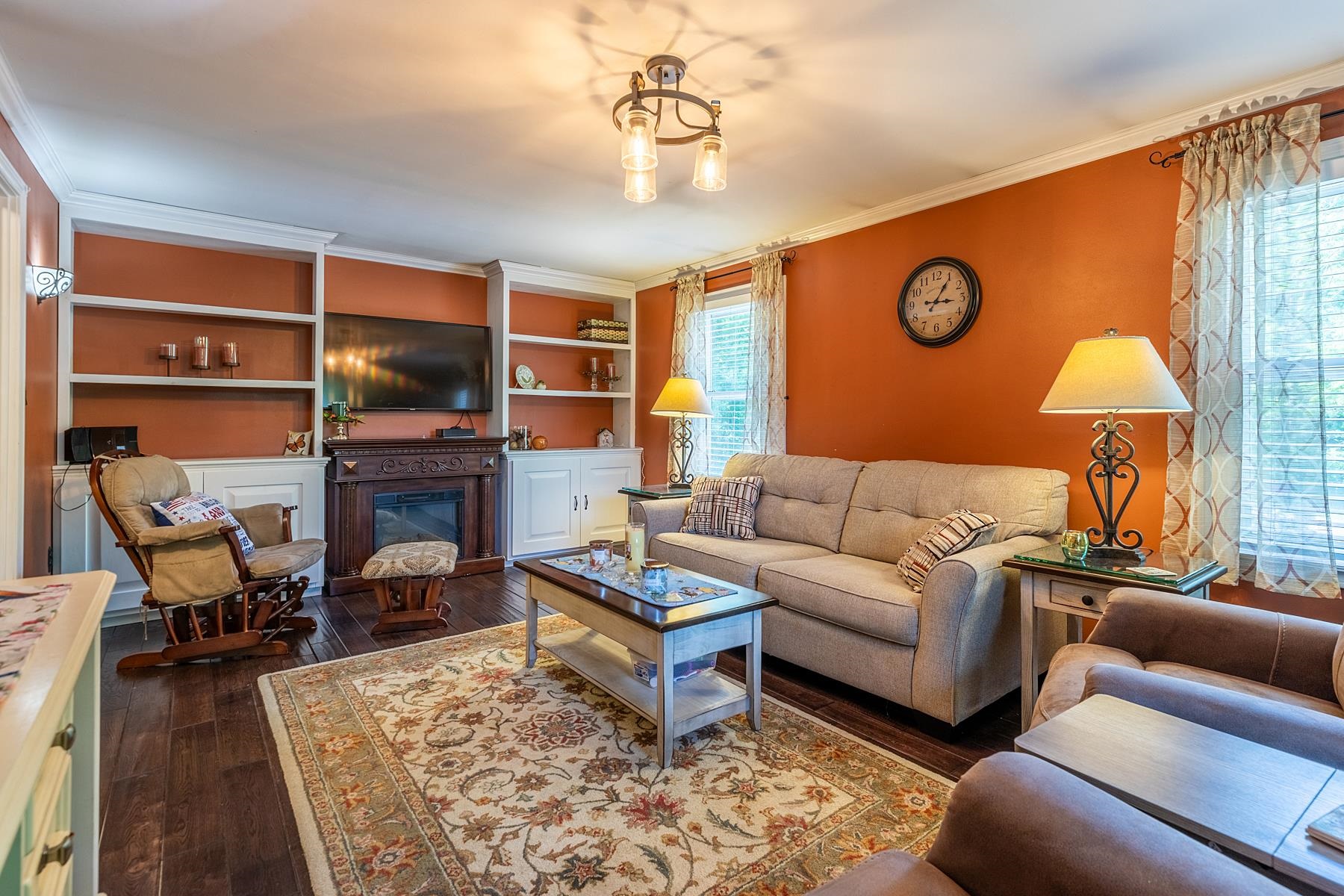 main property photo 7