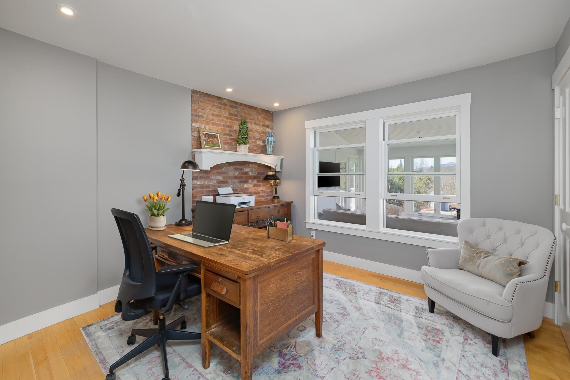 main property photo 19