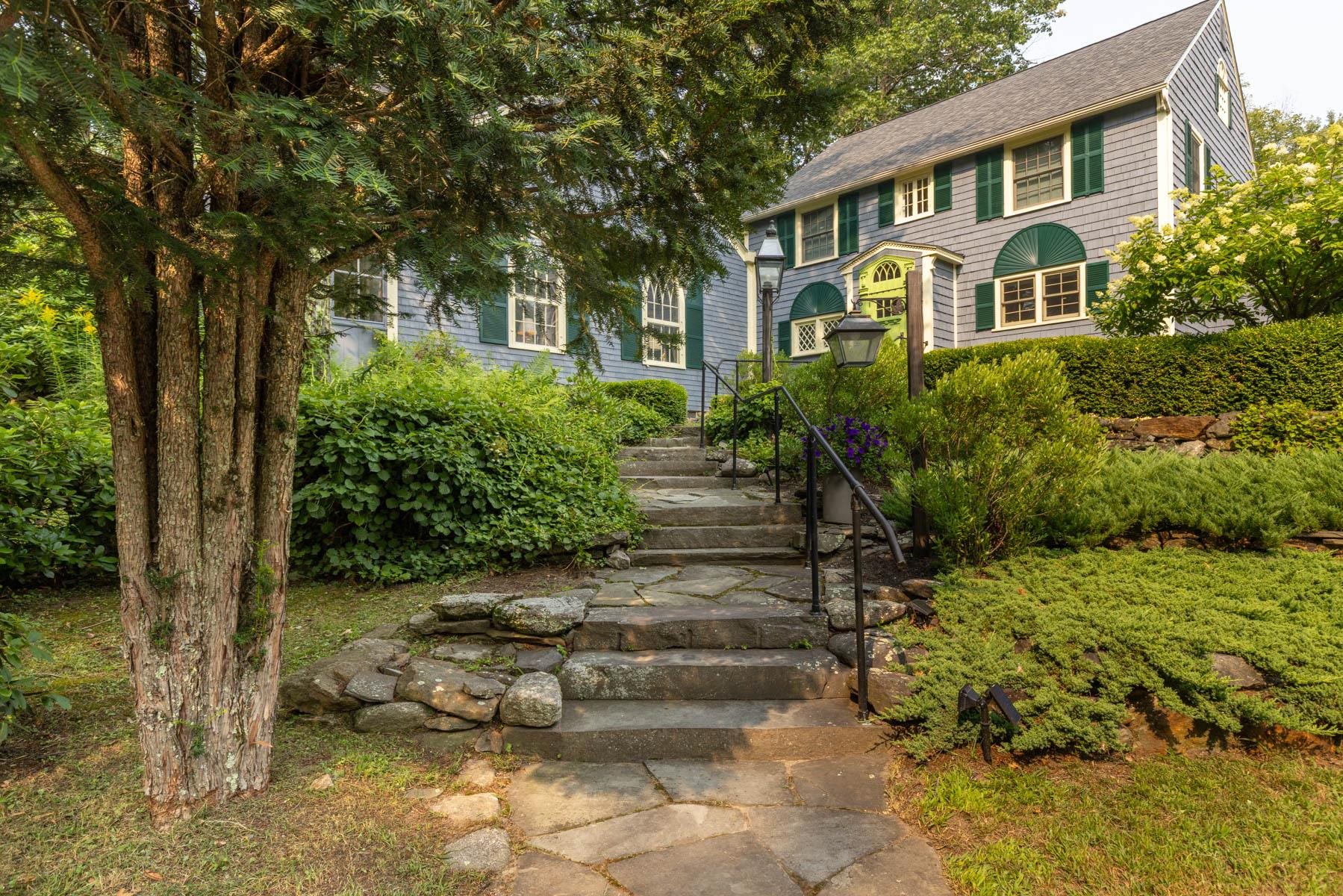 main property photo 46