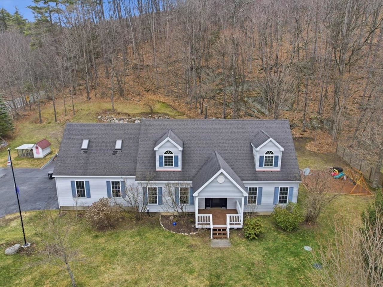 main property photo 1