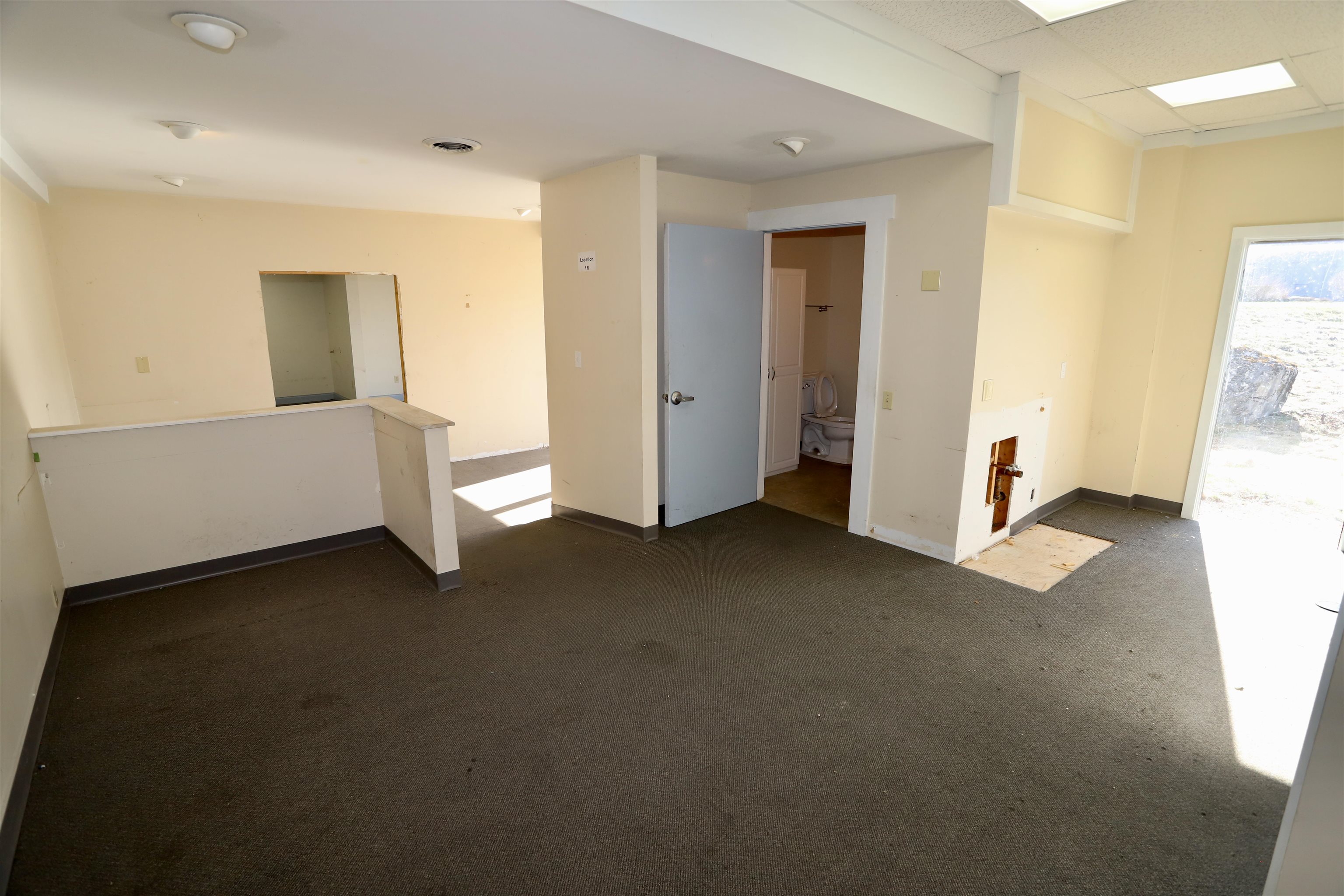 main property photo 13