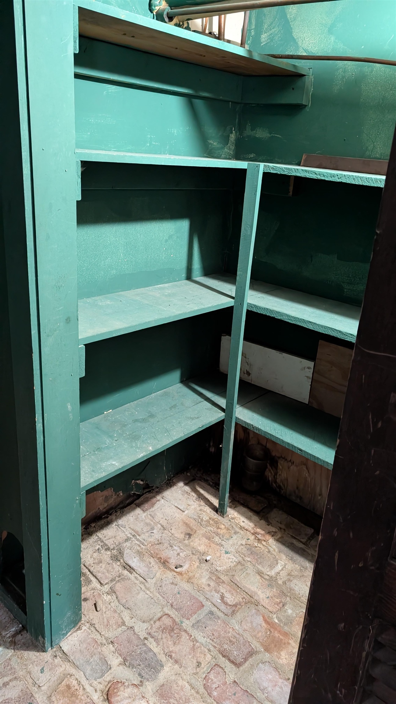 main property photo 4