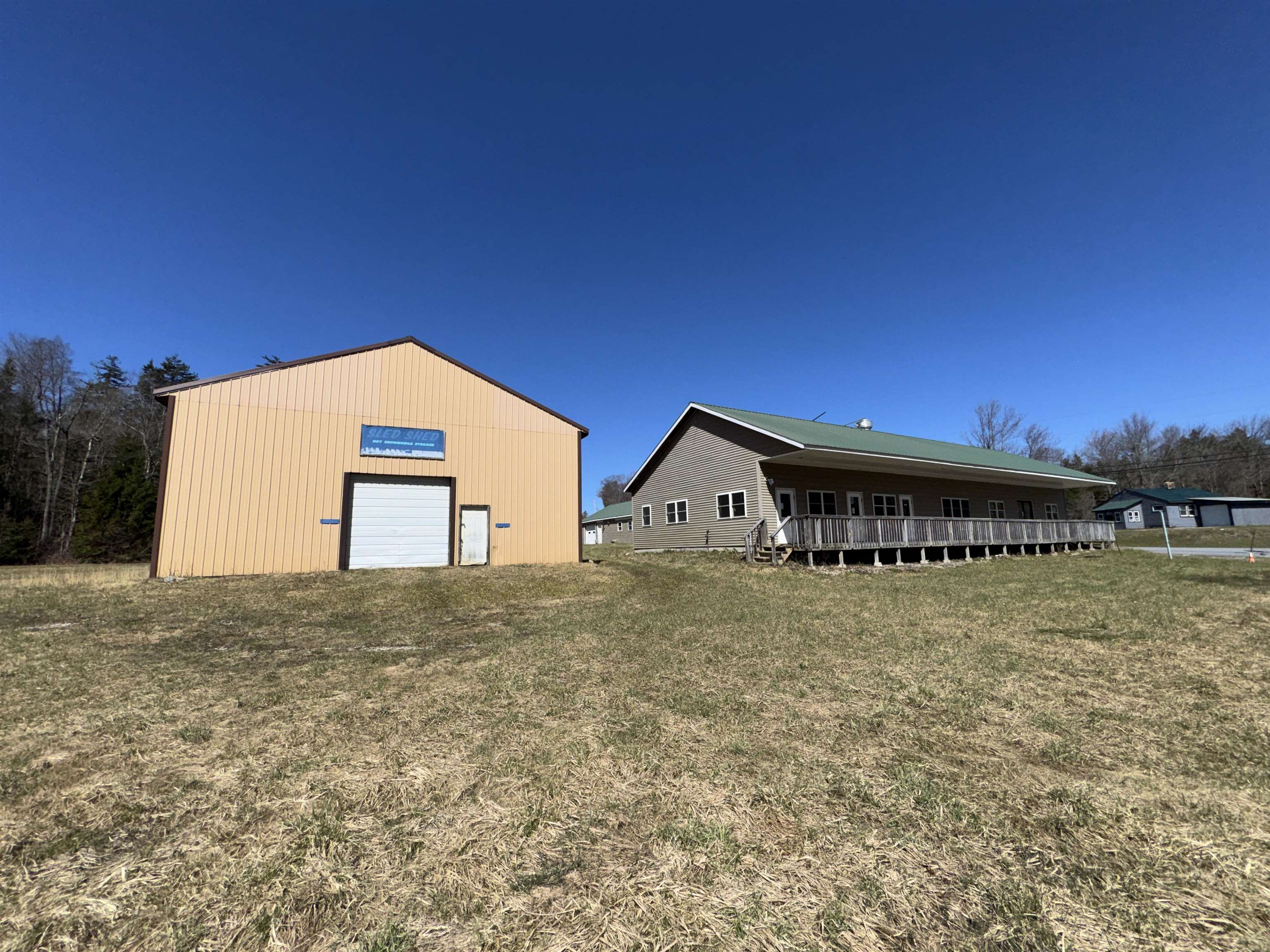 main property photo 38