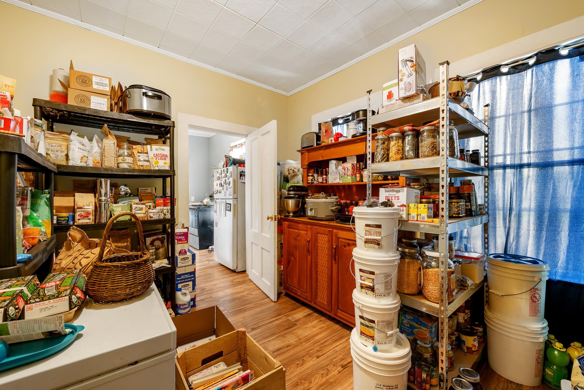 main property photo 58