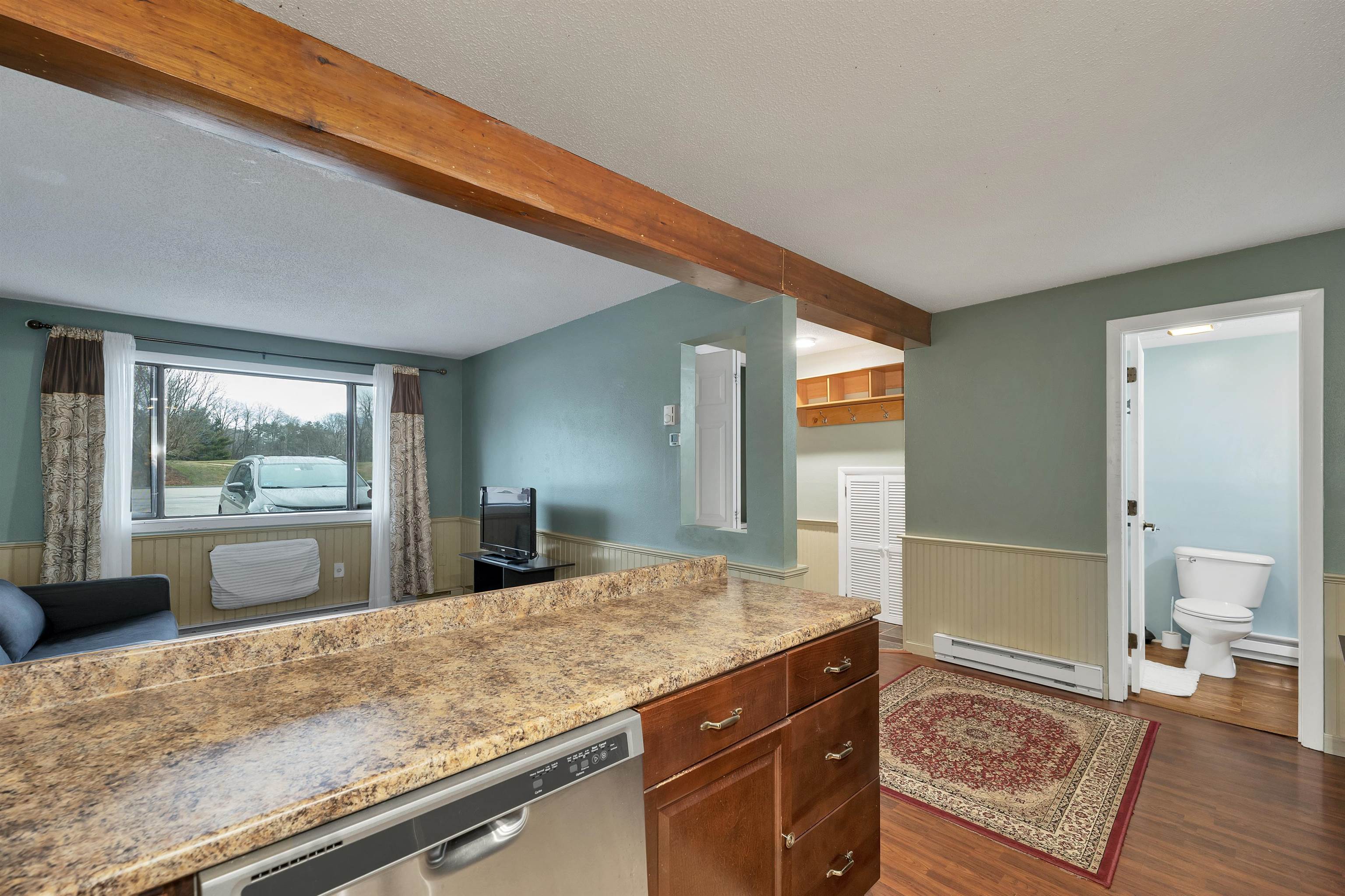 main property photo 12