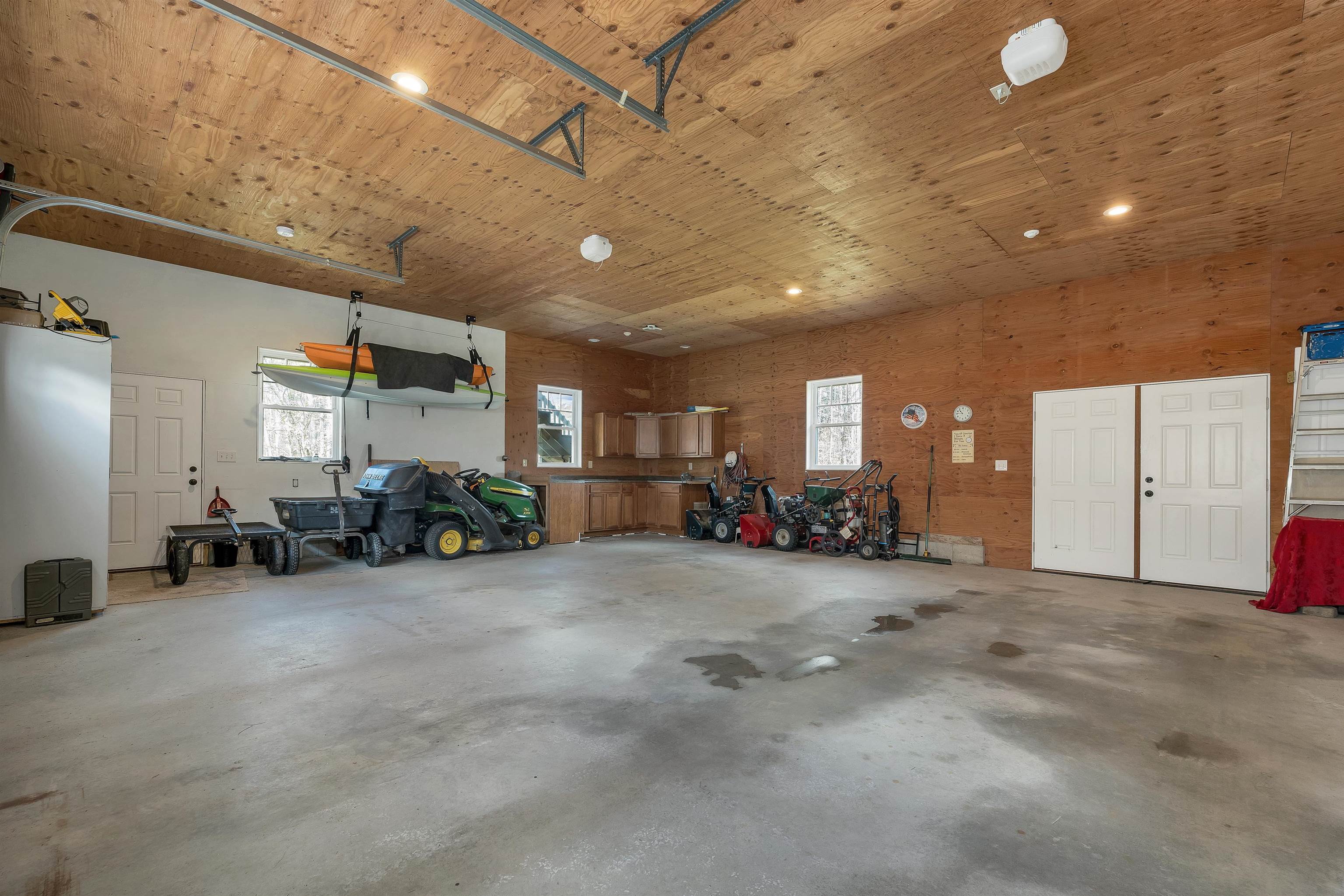 main property photo 46