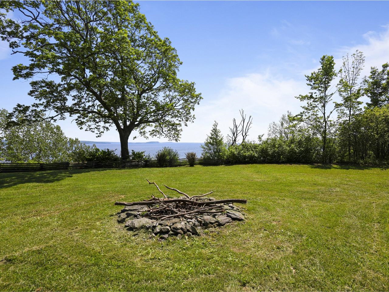main property photo 40