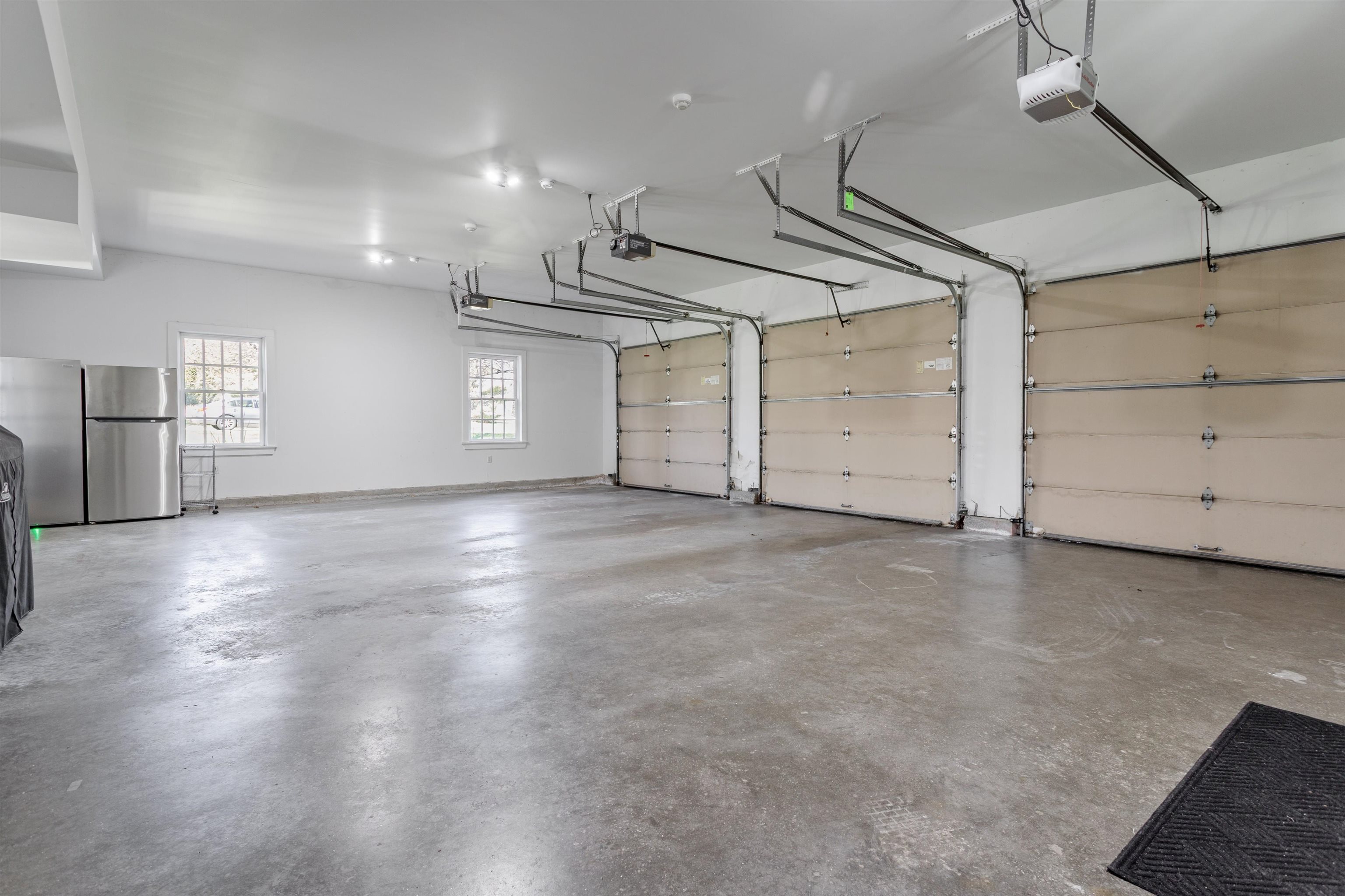 main property photo 54