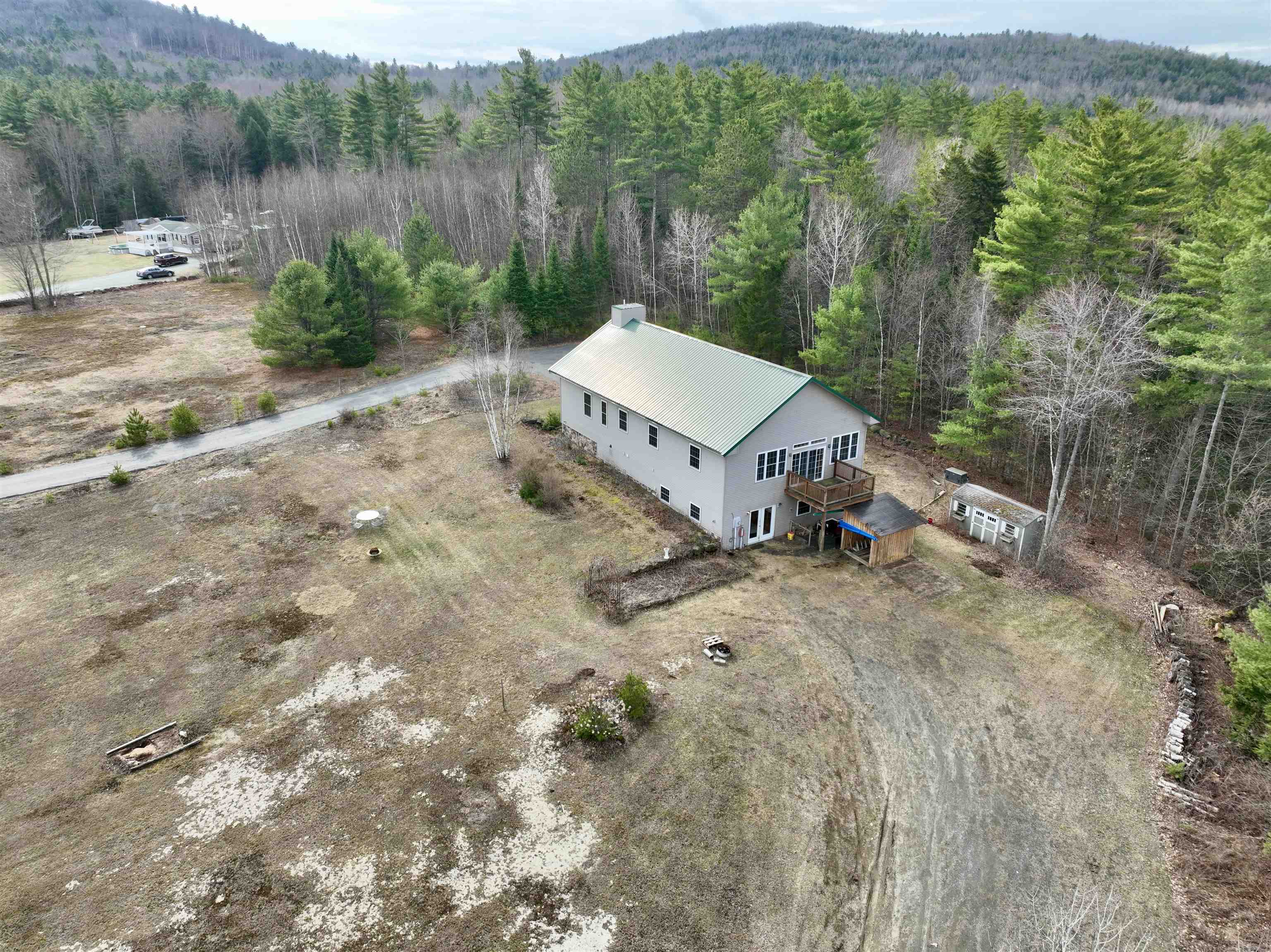 main property photo 29