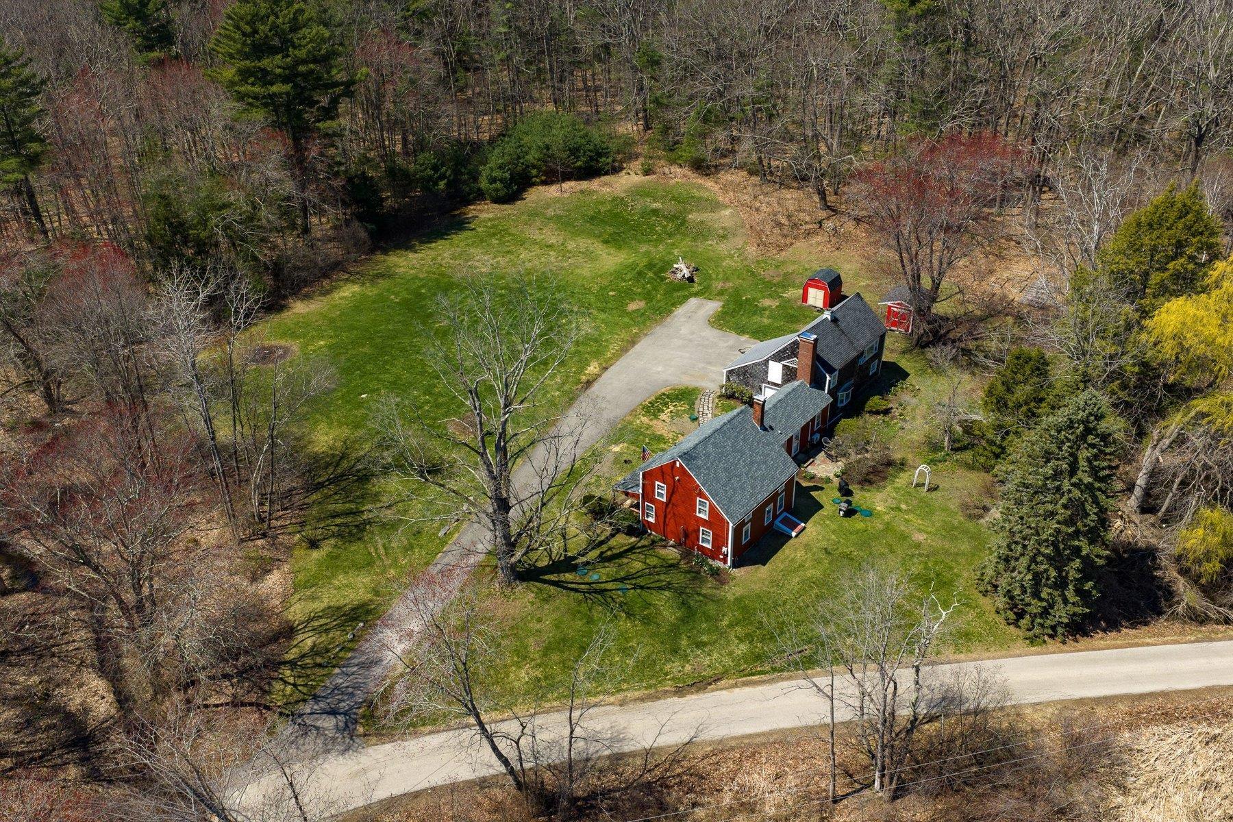 main property photo 9