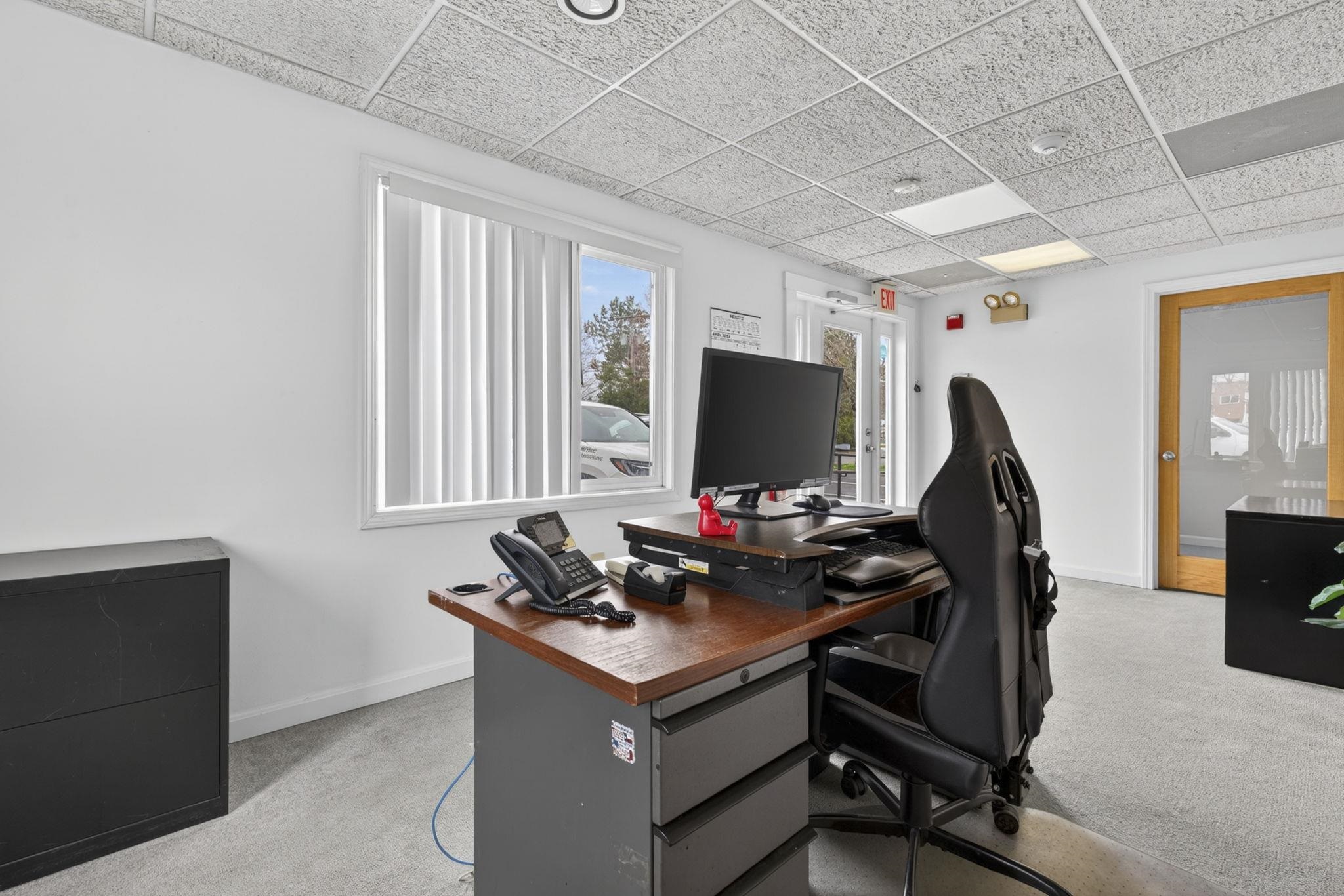 main property photo 10