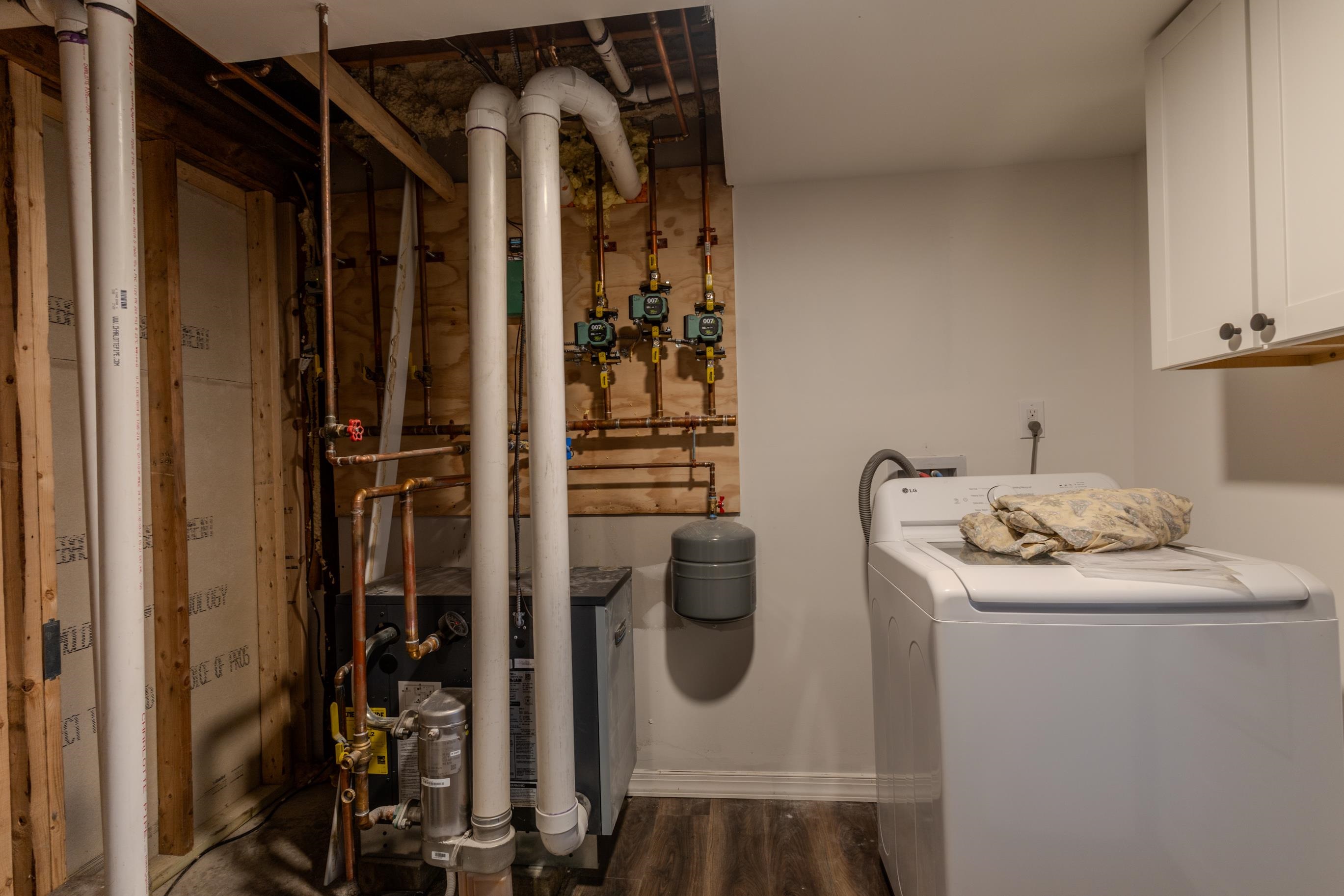 main property photo 38