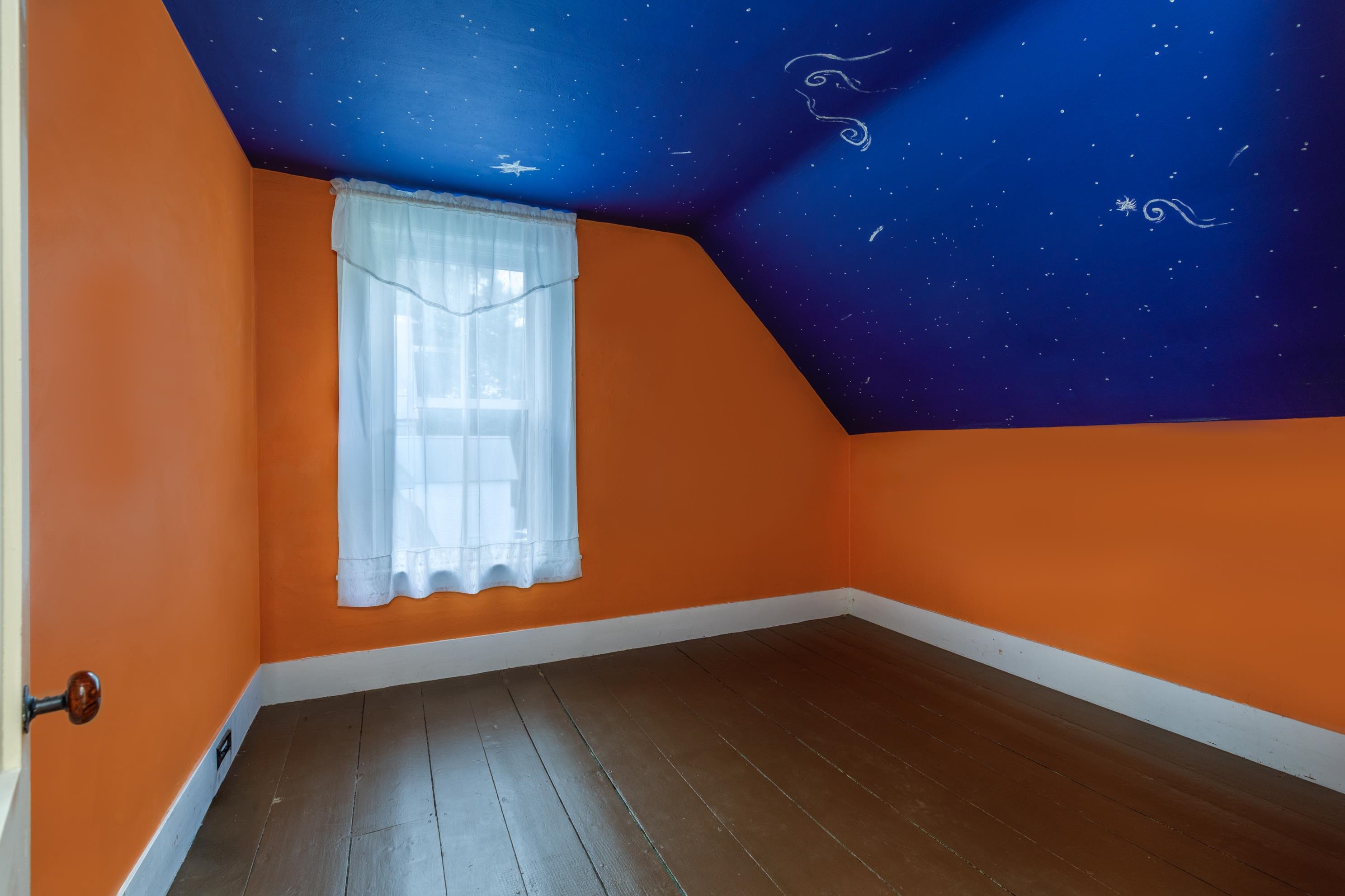 main property photo 54