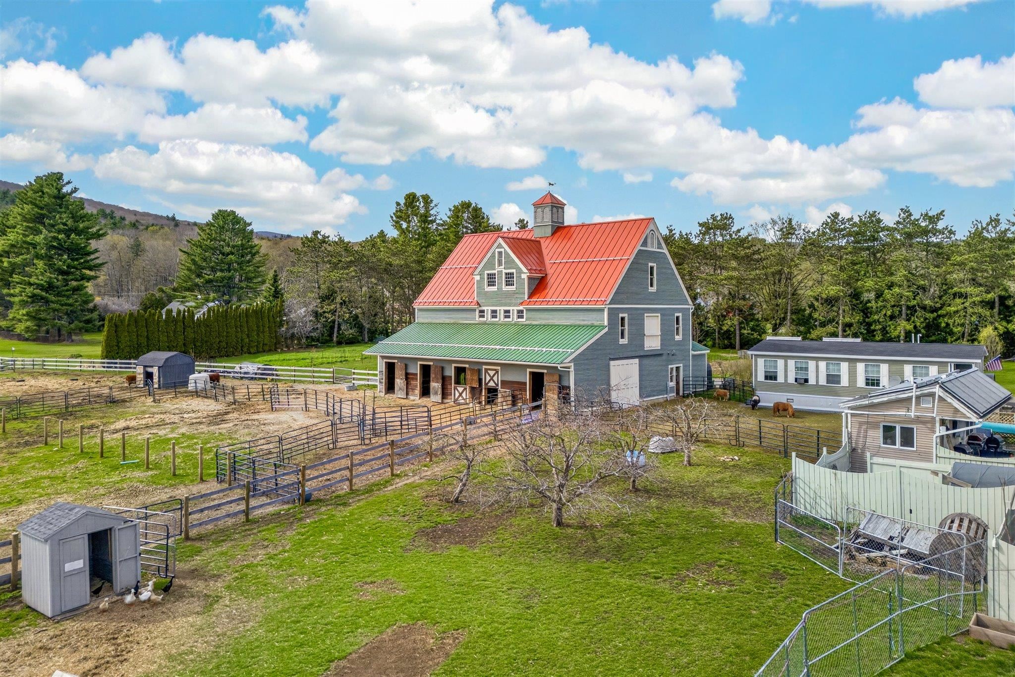 main property photo 7