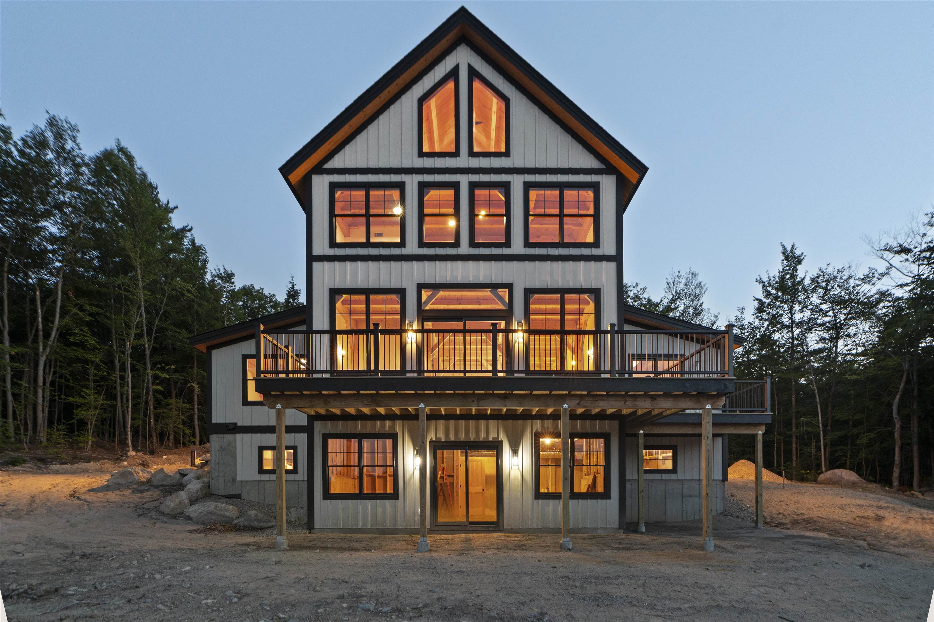 main property photo 50