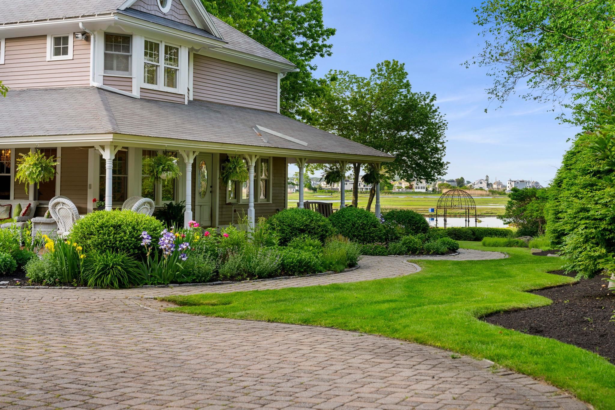 main property photo 47