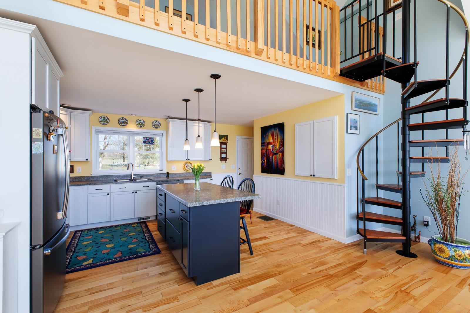 main property photo 17