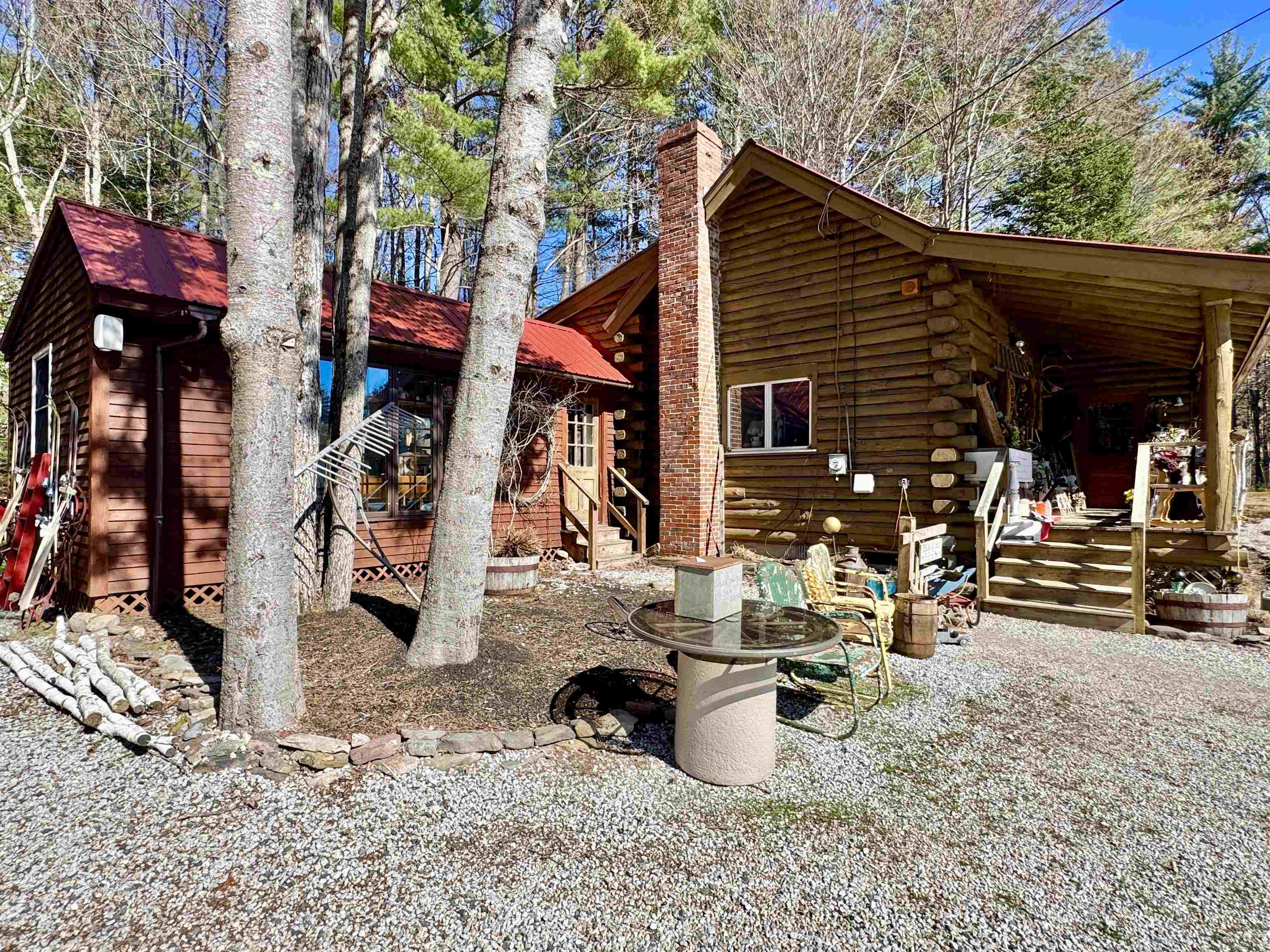 main property photo 28