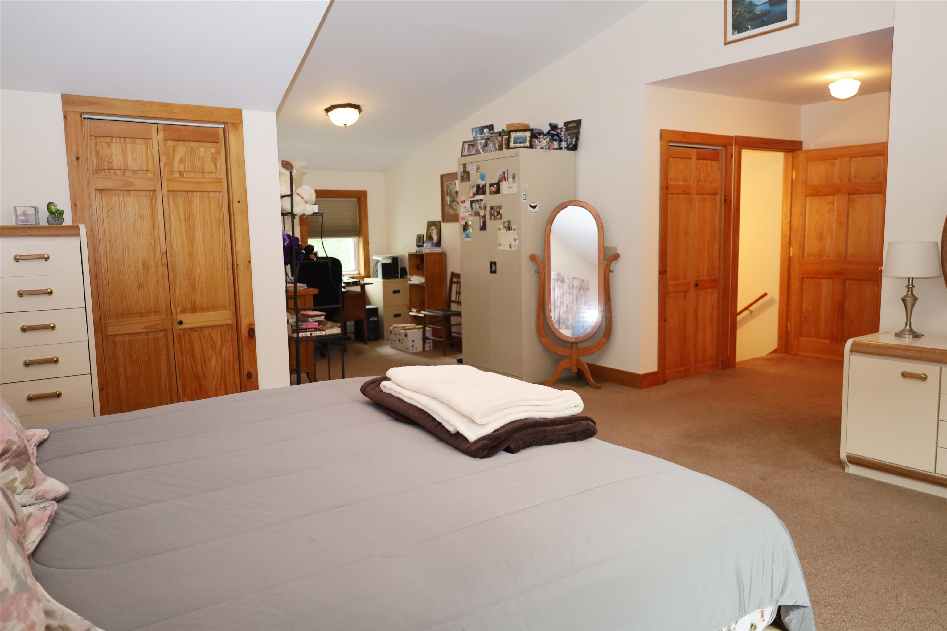 main property photo 46