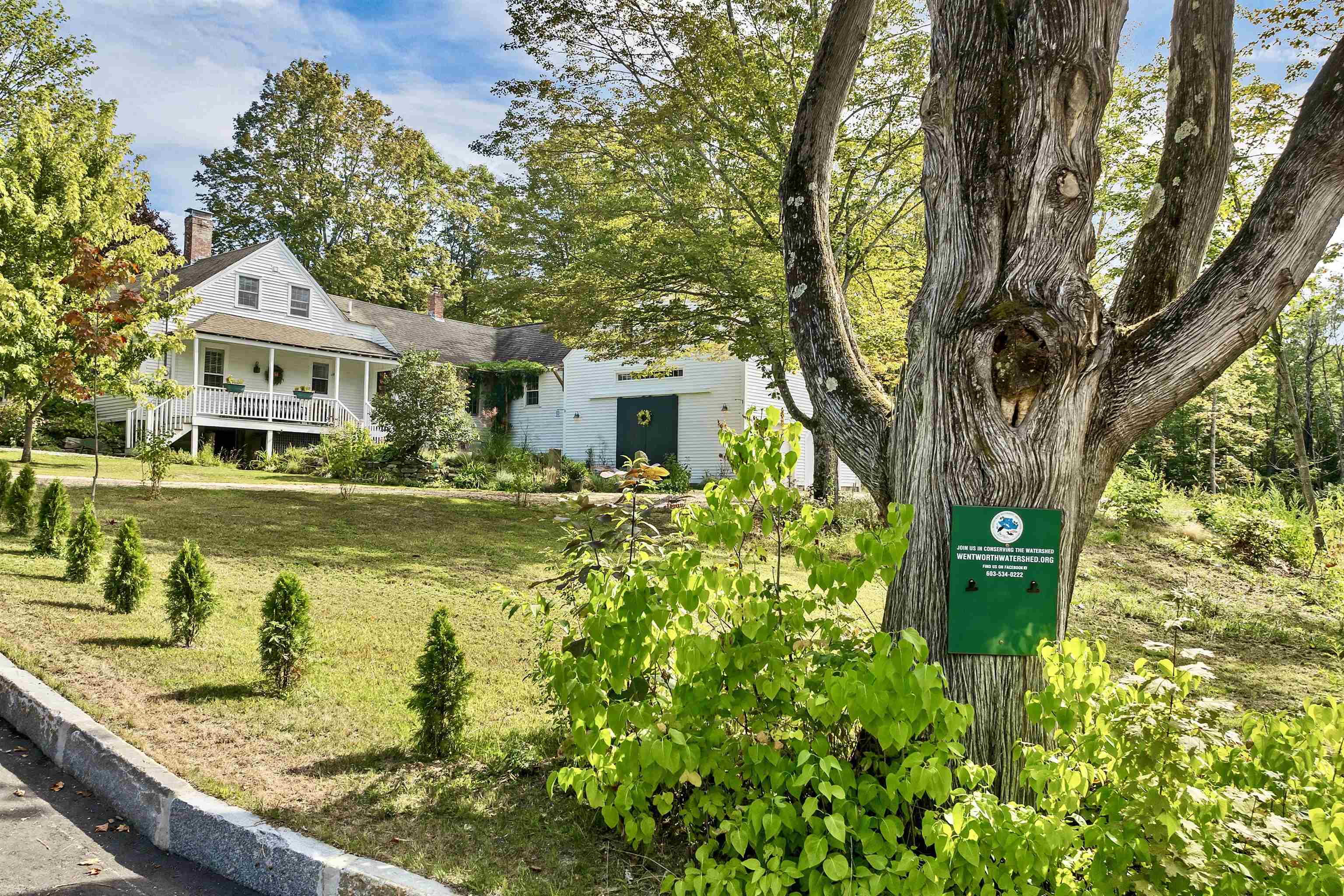 main property photo 45