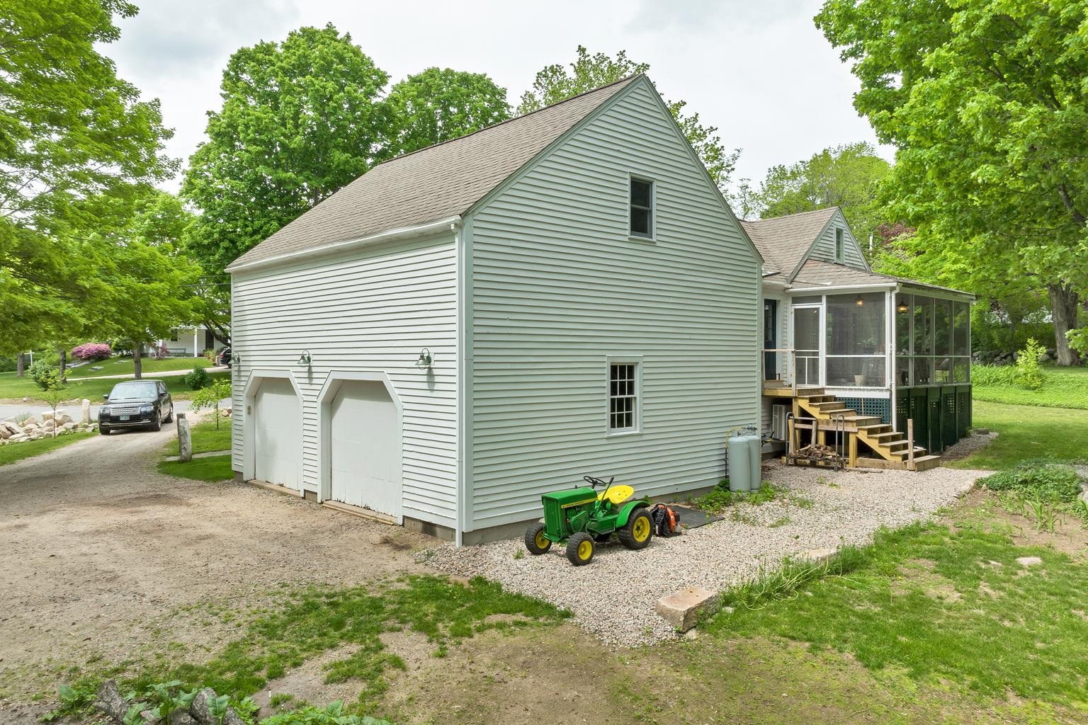 main property photo 49
