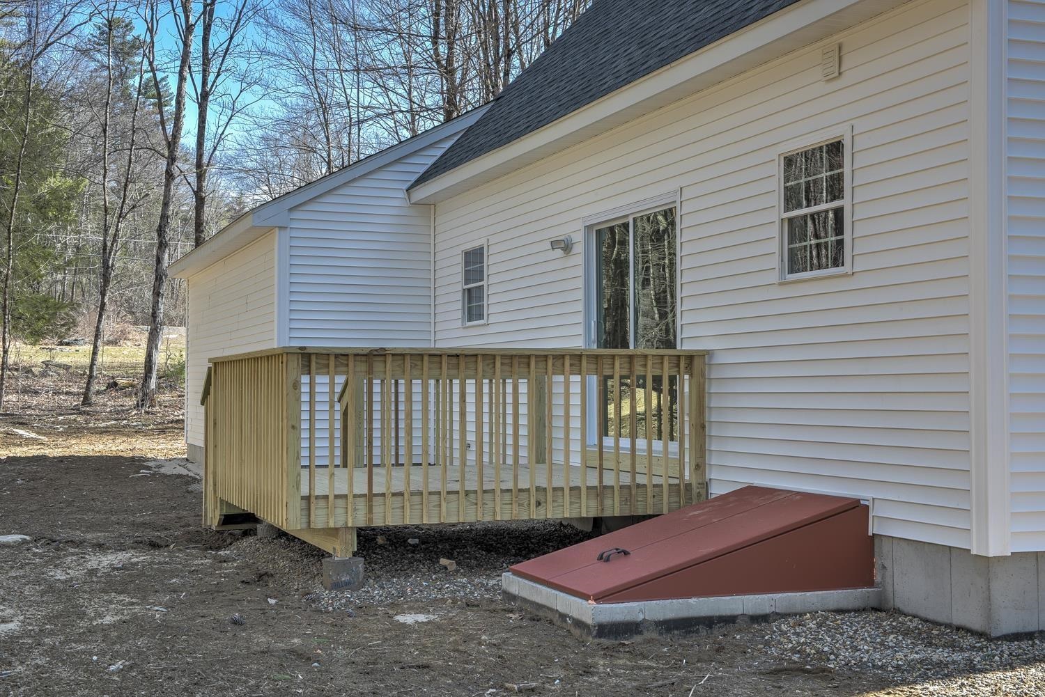 main property photo 43