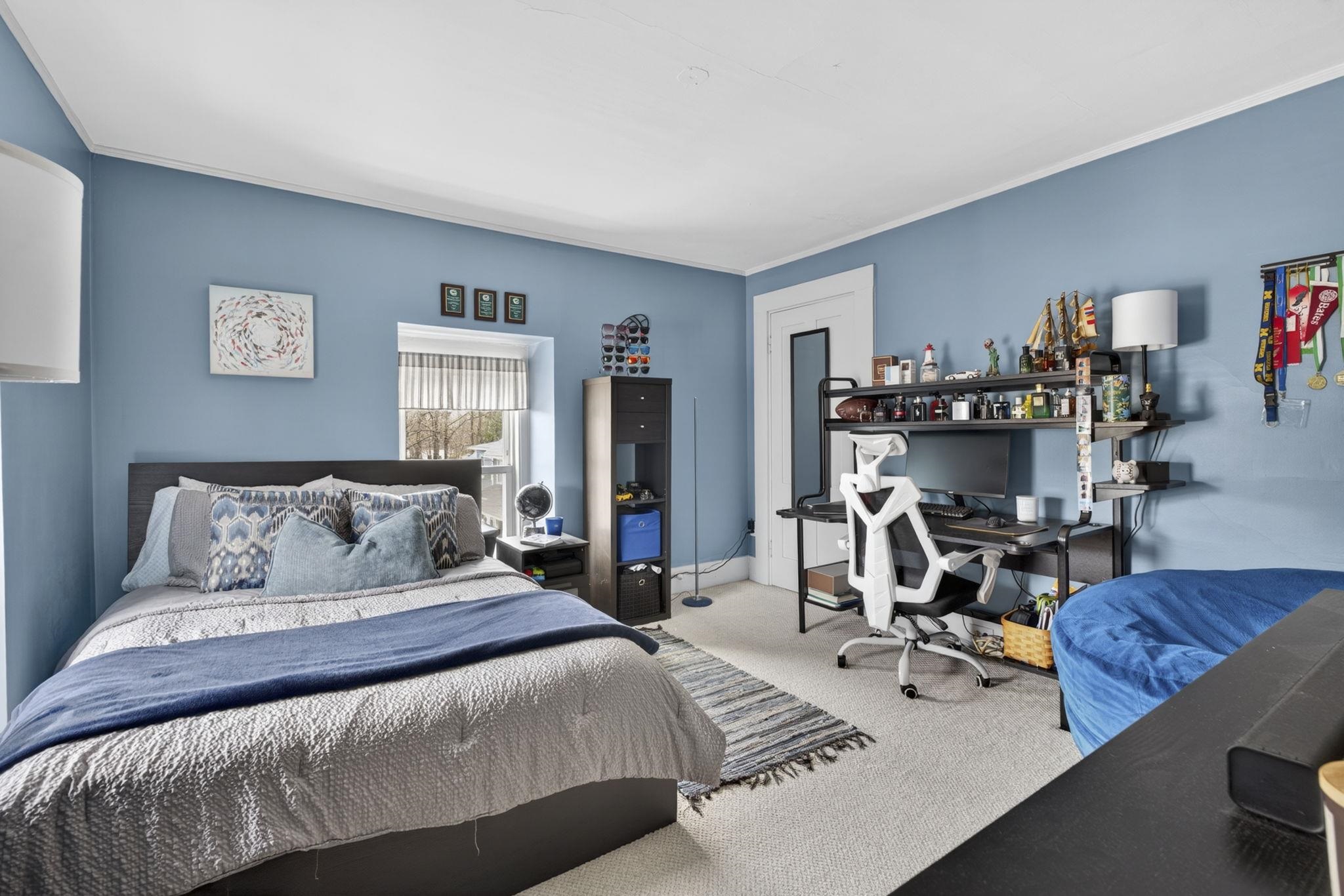 main property photo 28