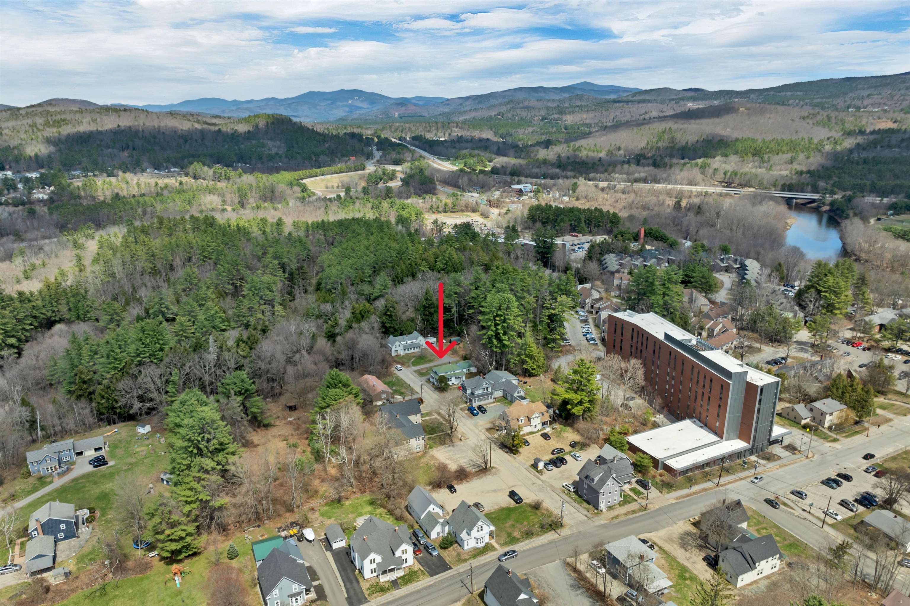 main property photo 31