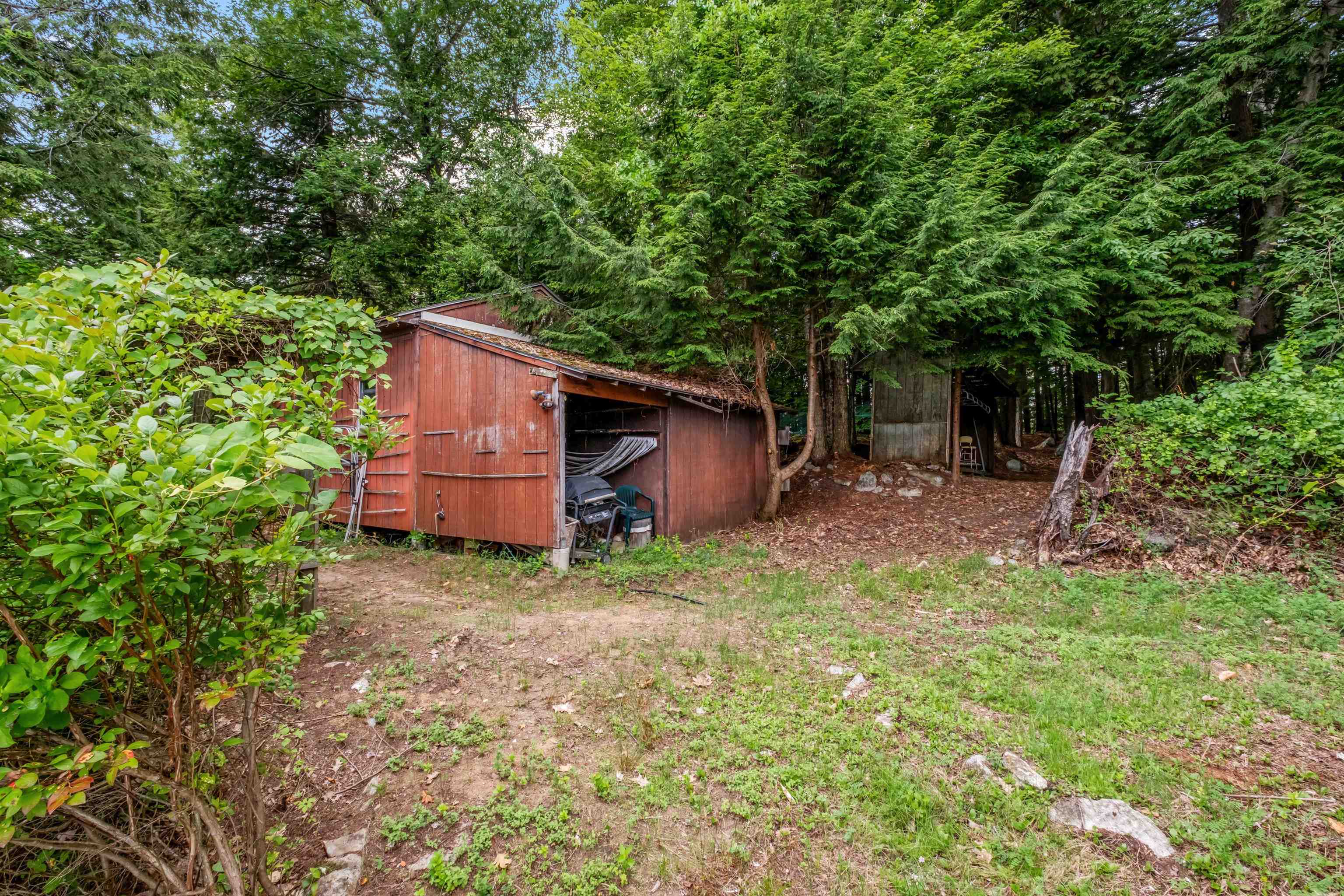 main property photo 41
