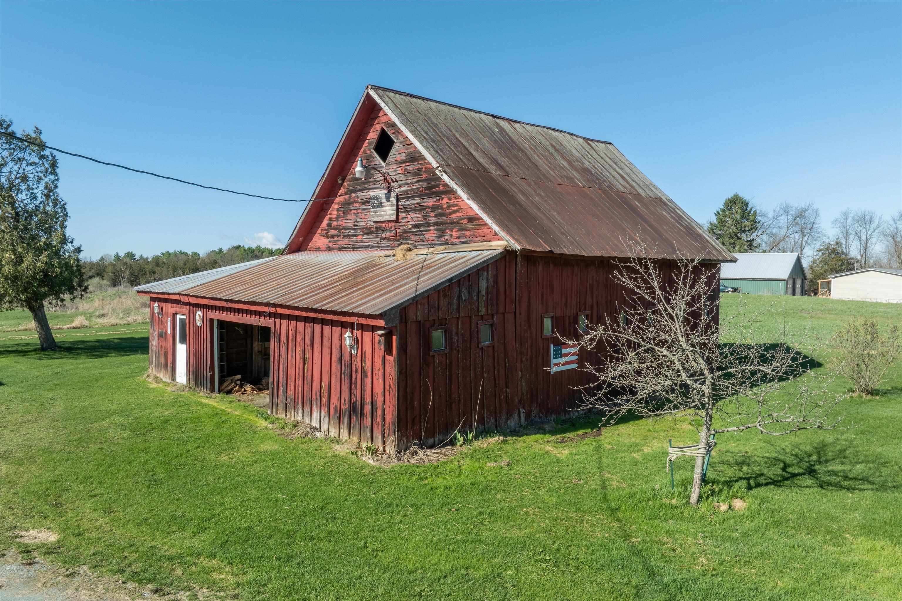main property photo 38