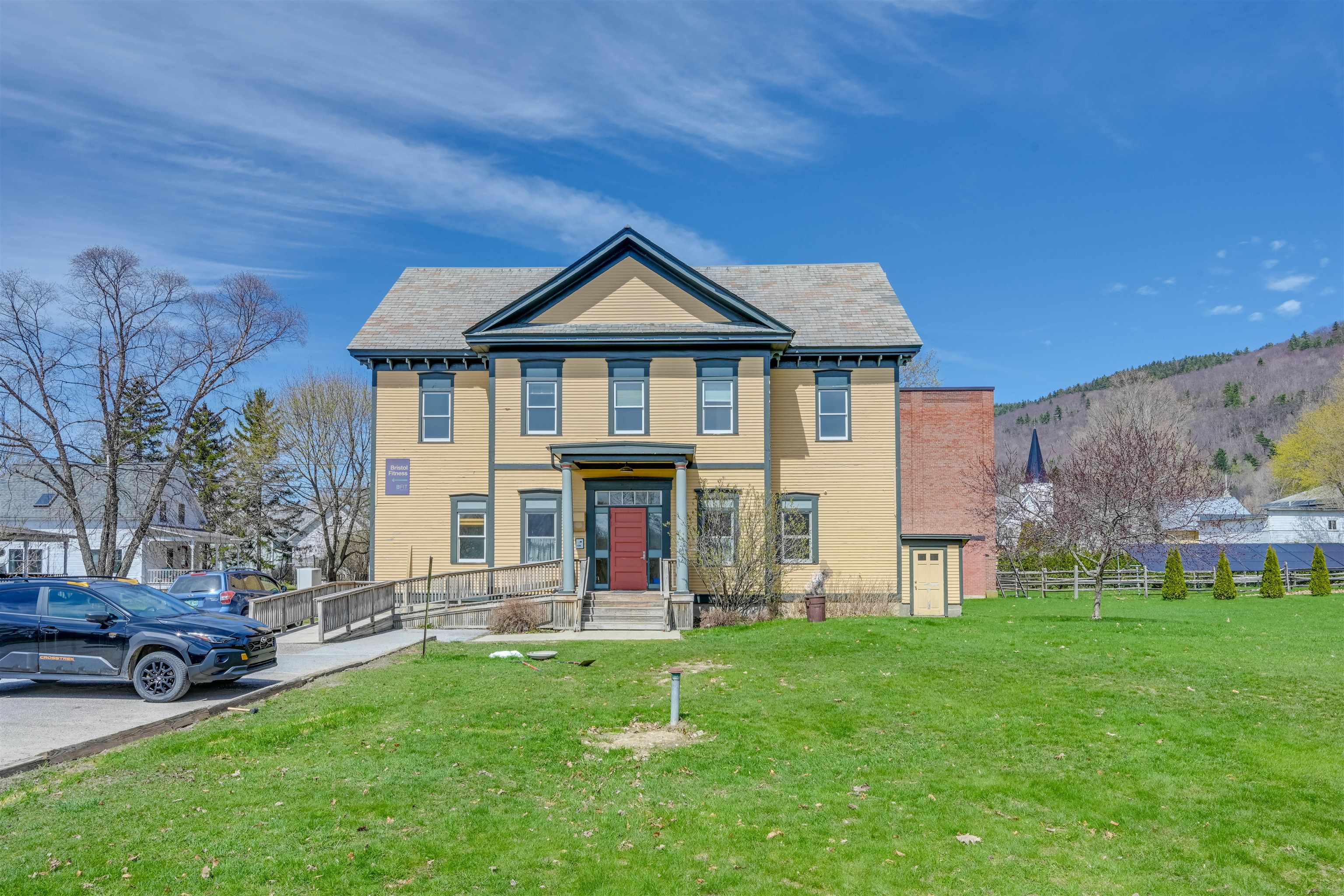 main property photo 51