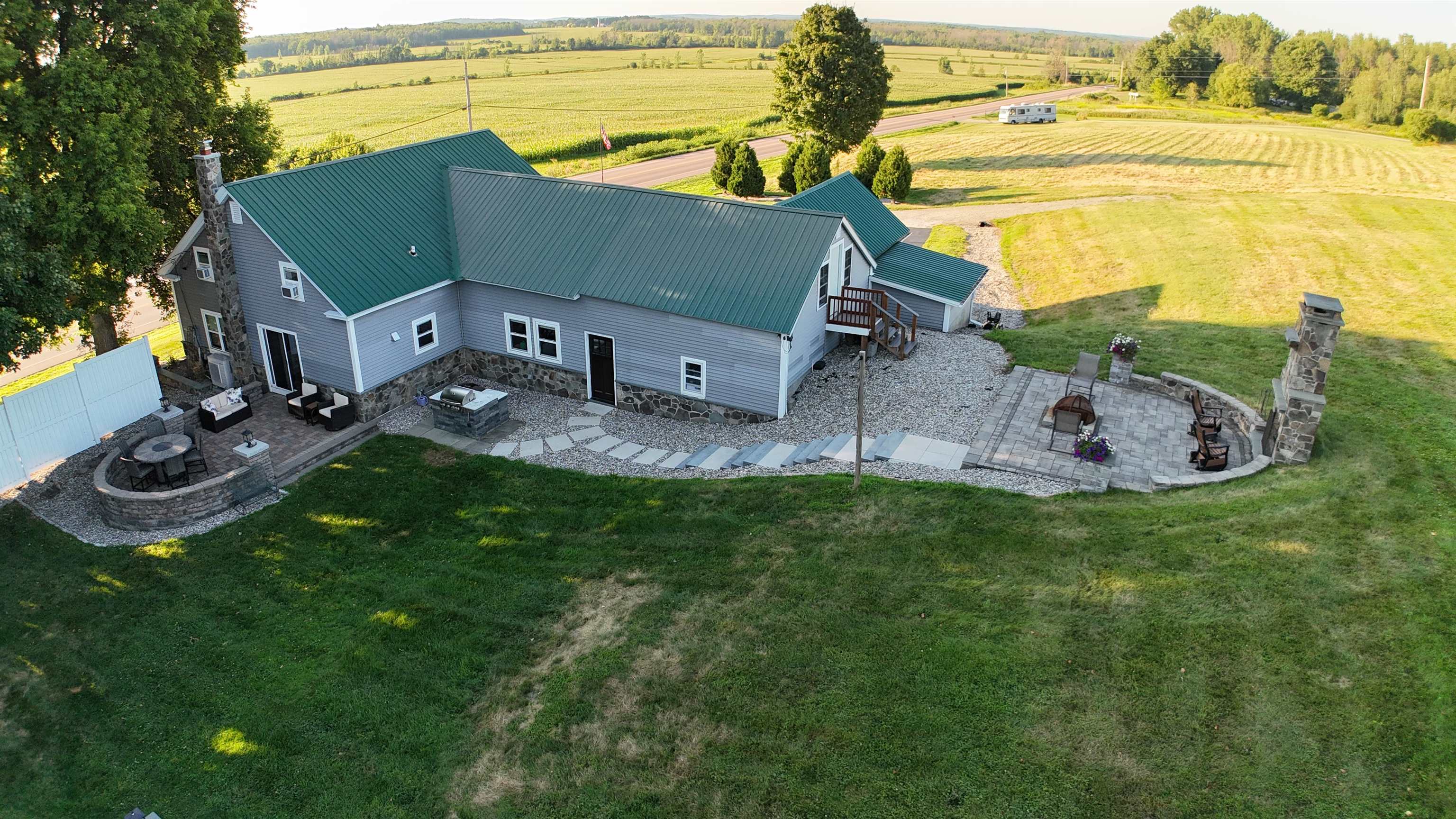 main property photo 47