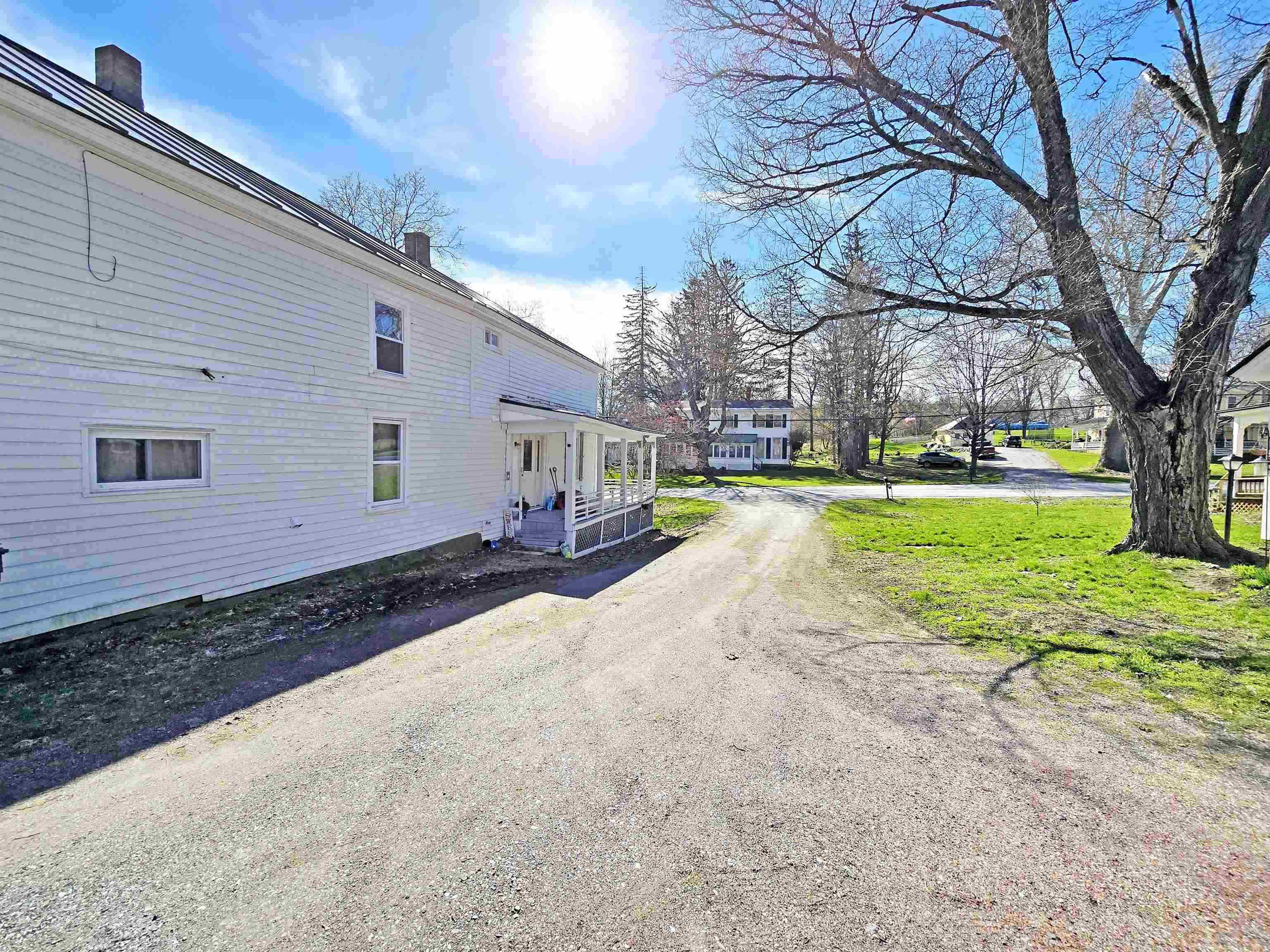 main property photo 50