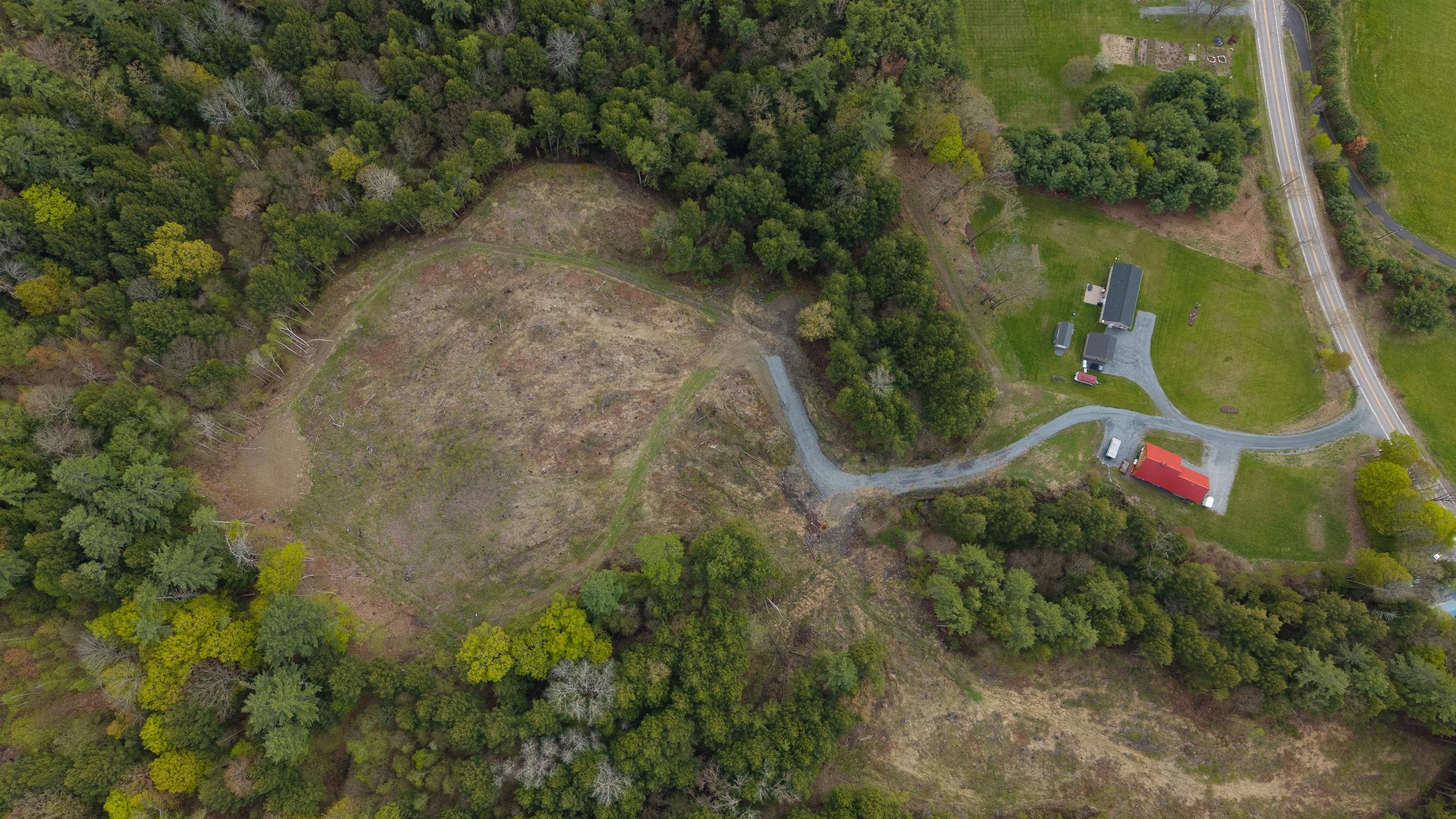 main property photo 7