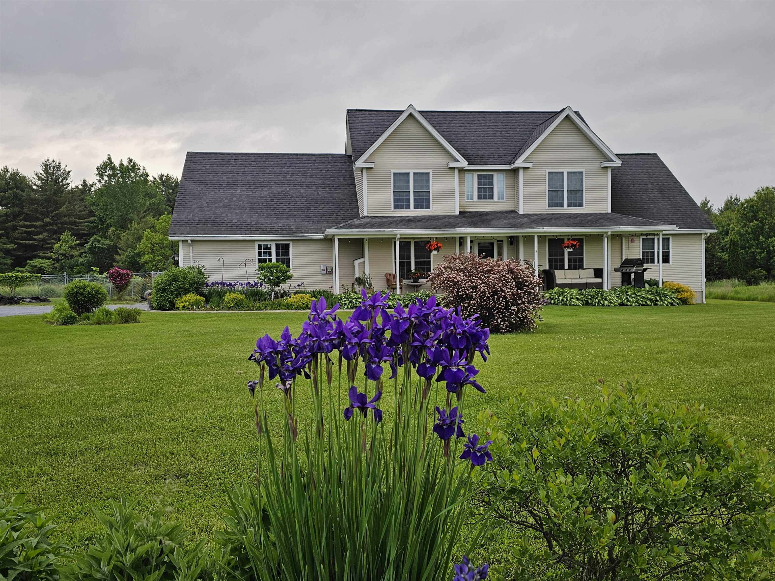 main property photo 39