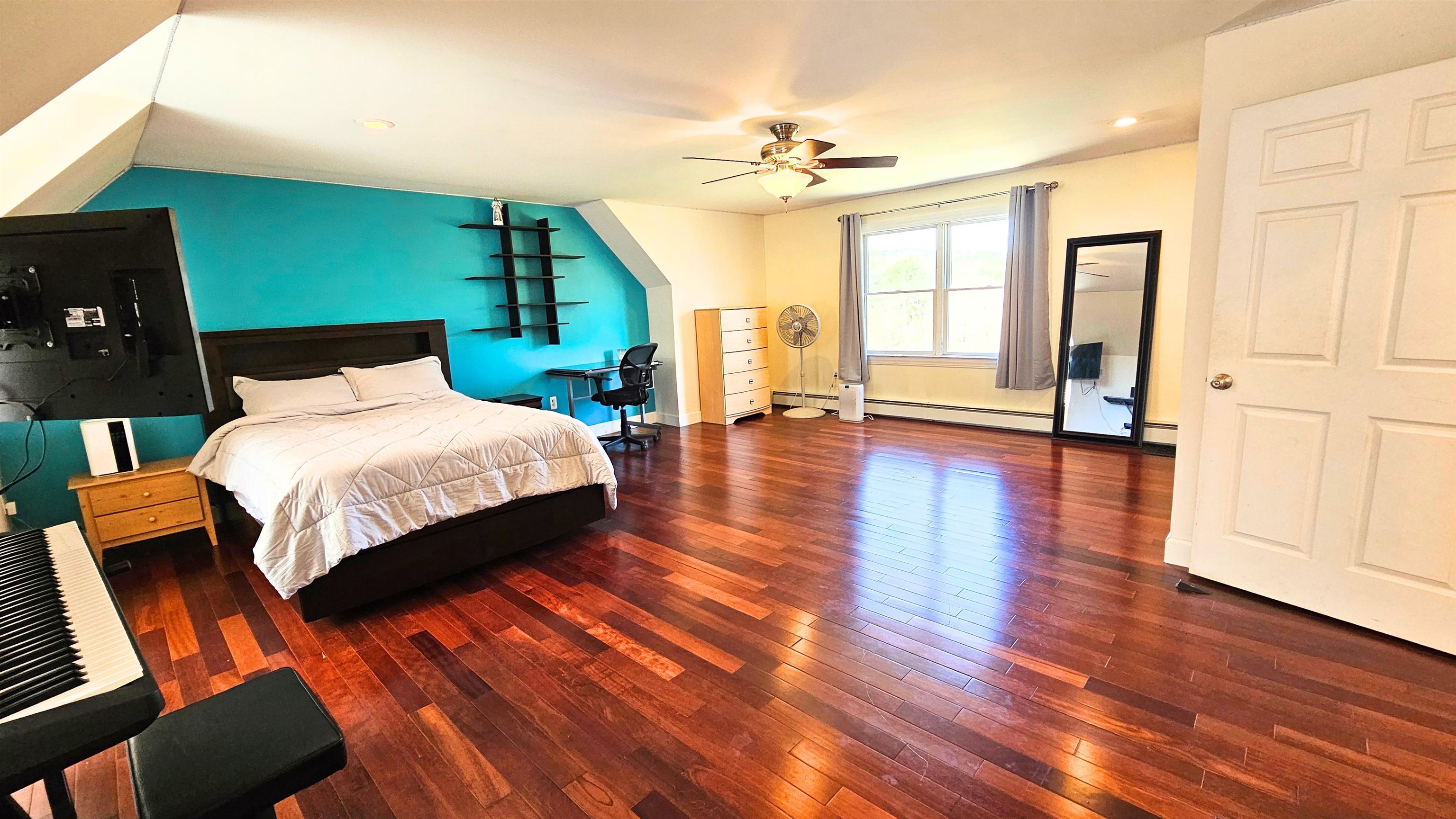 main property photo 43