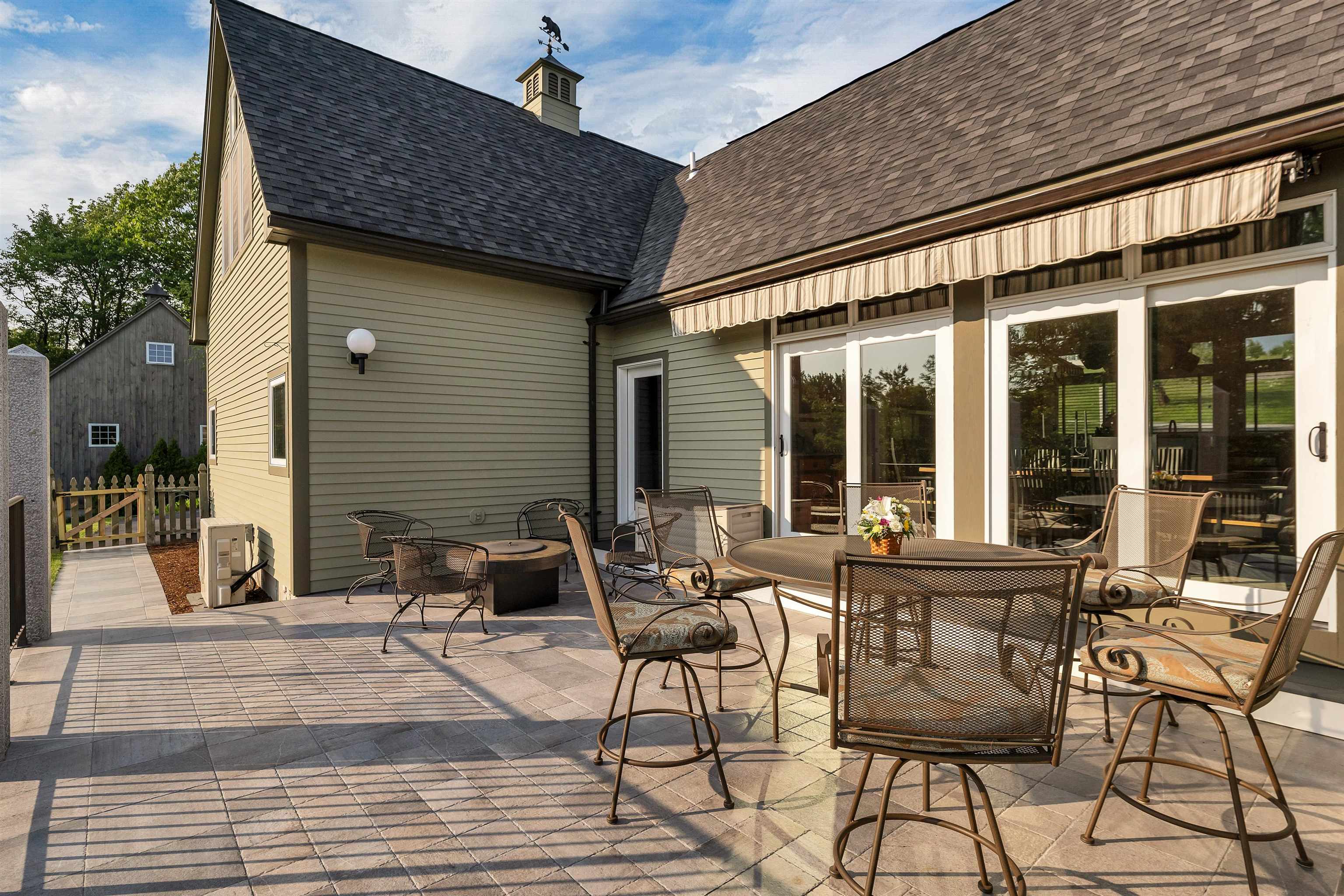 main property photo 43