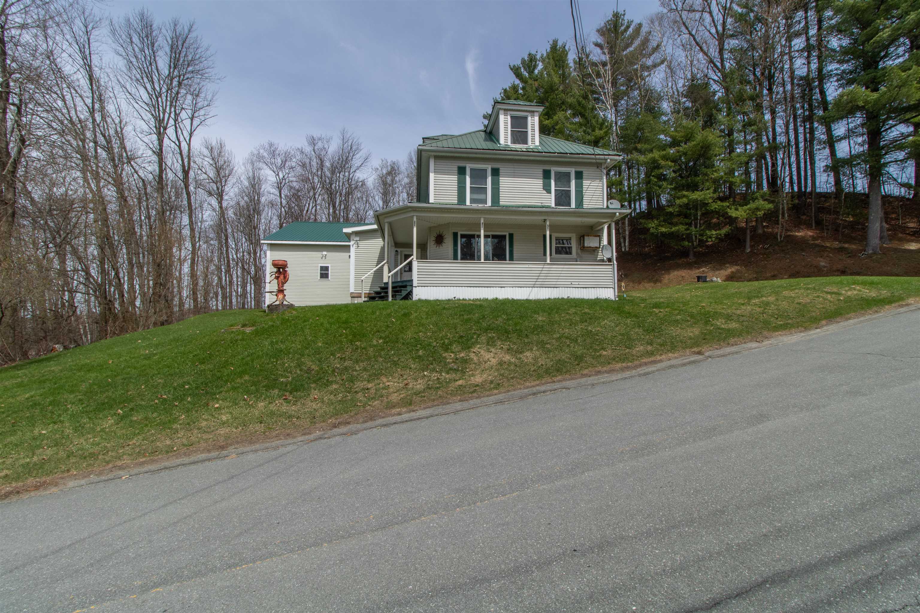 main property photo 31