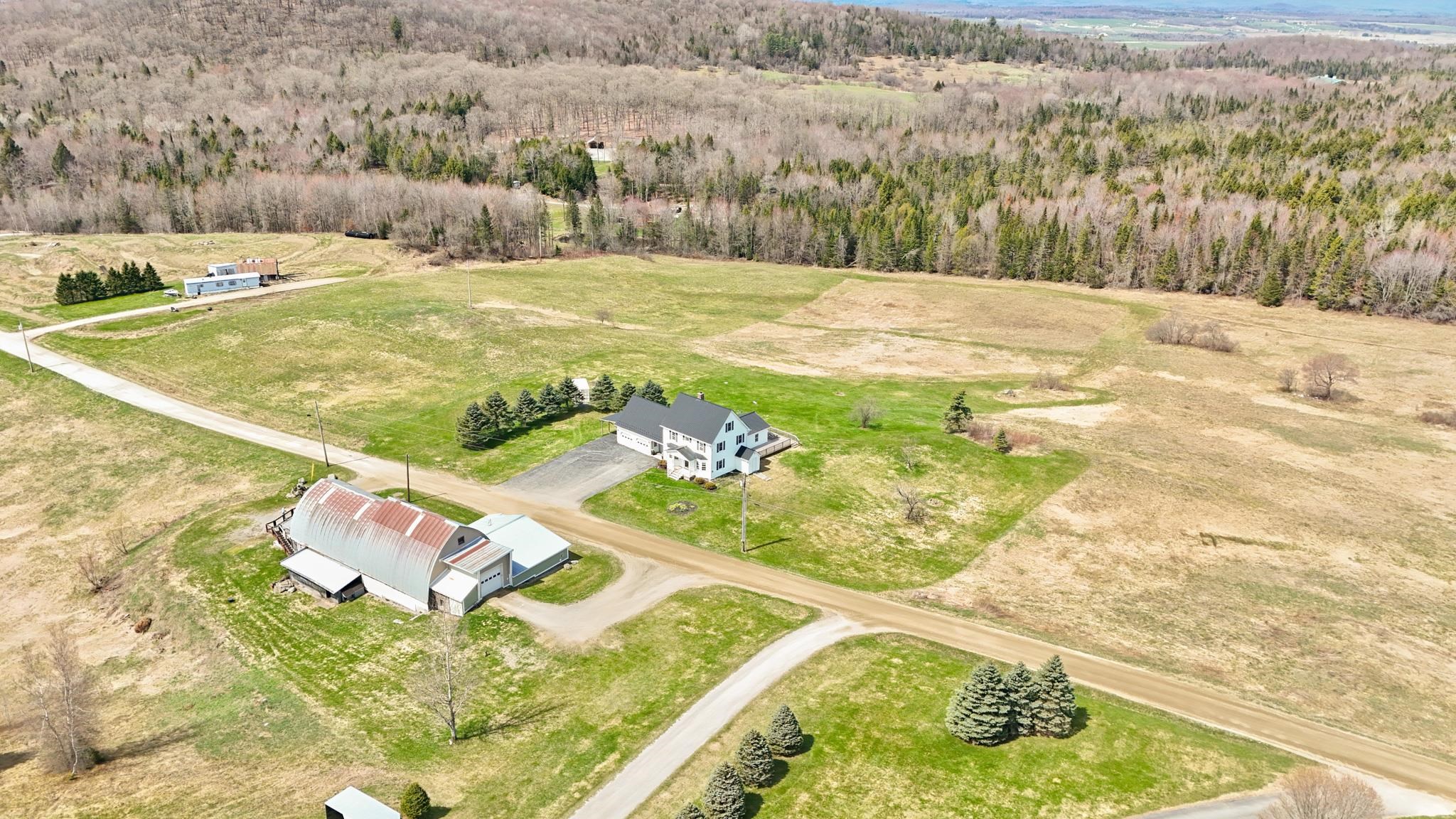 main property photo 39