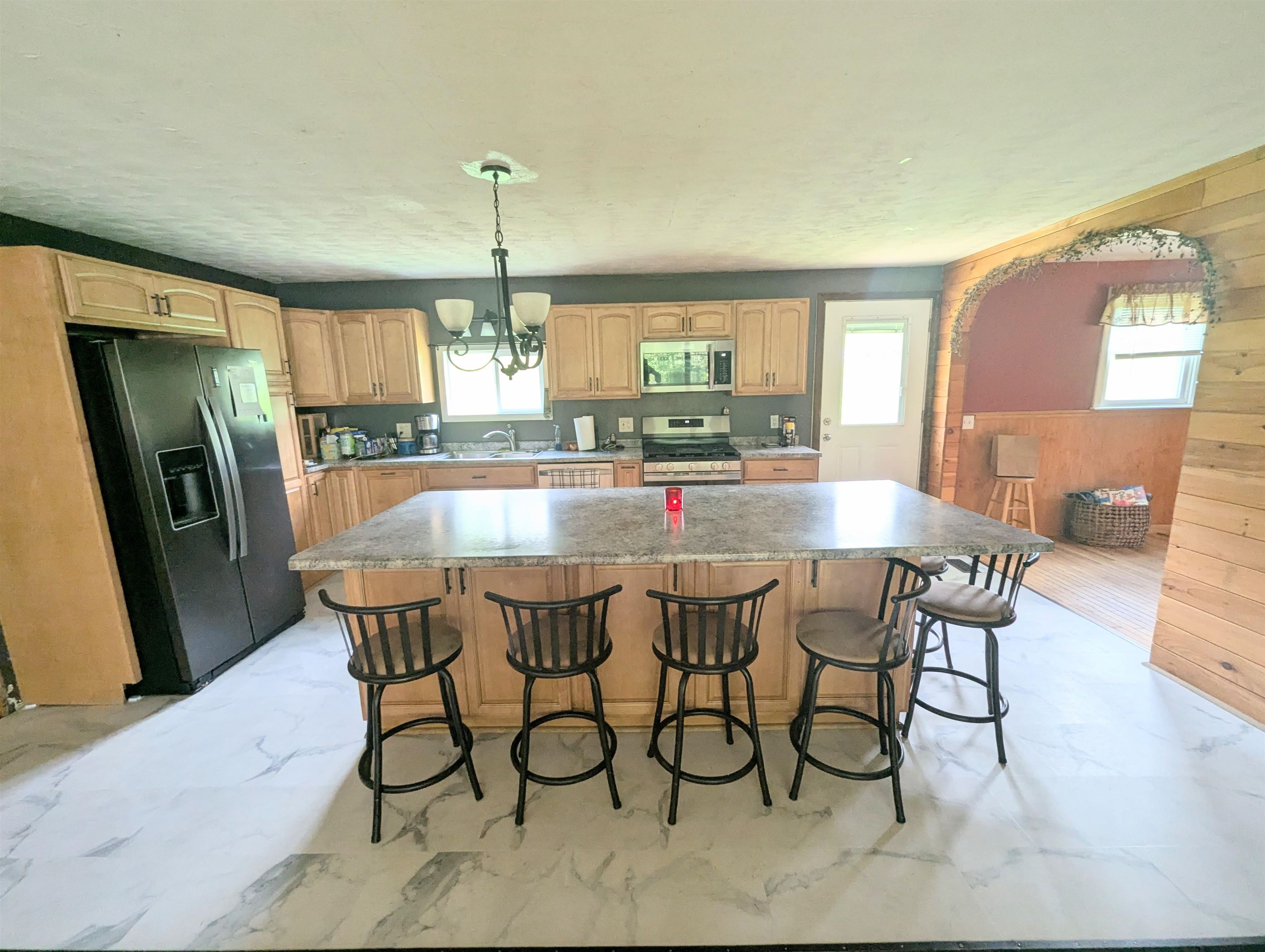 main property photo 18