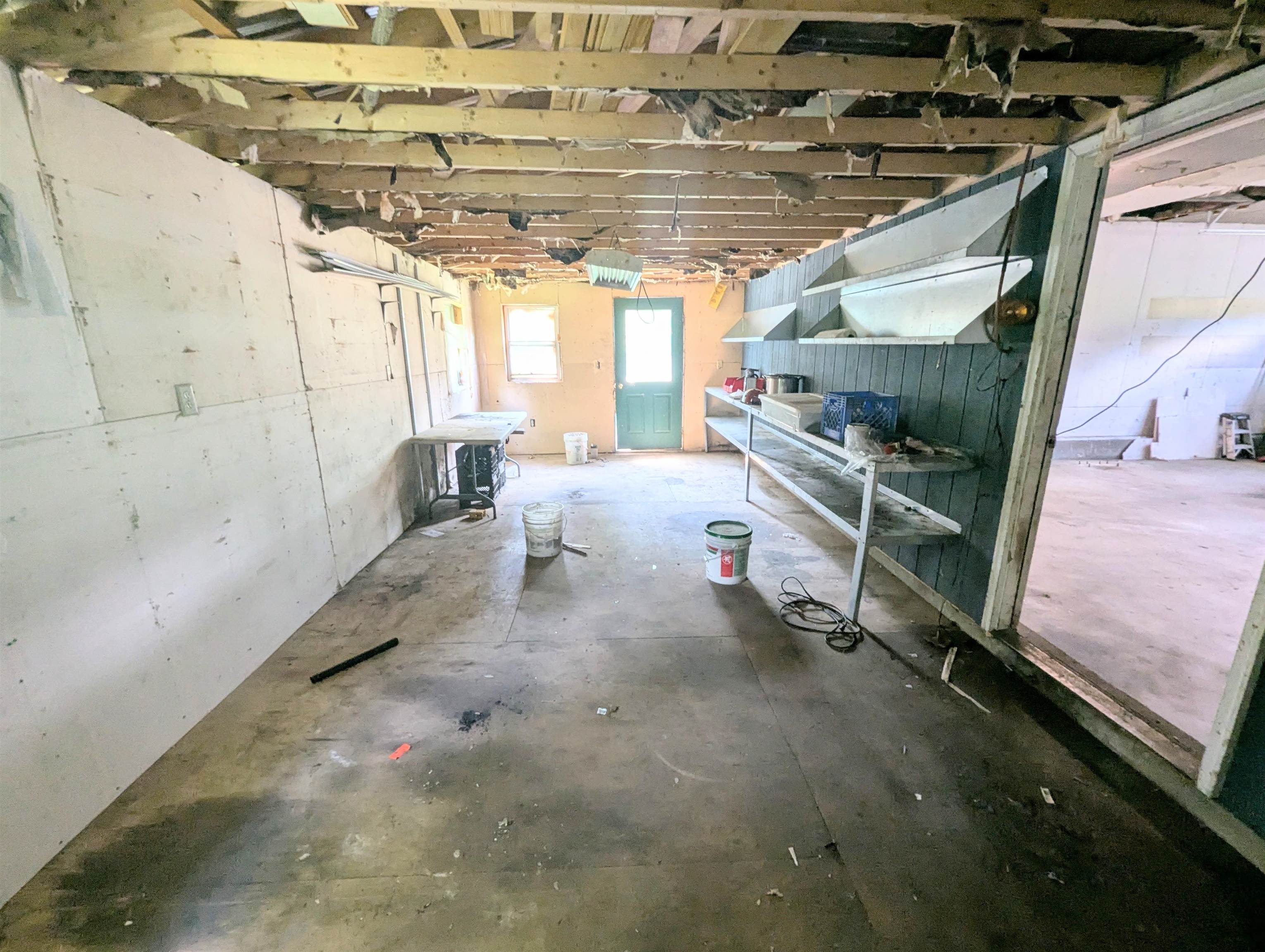 main property photo 51