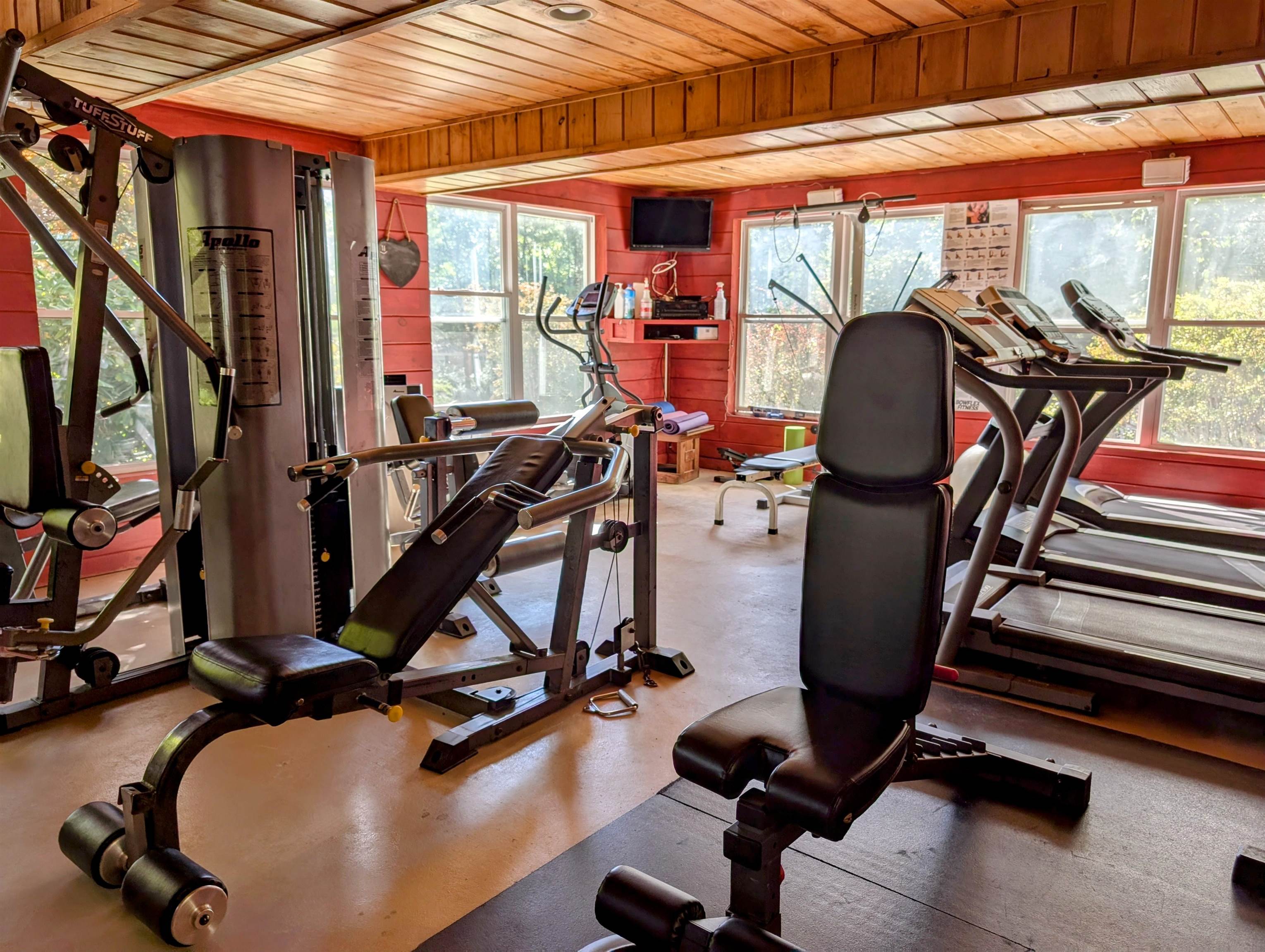 main property photo 38