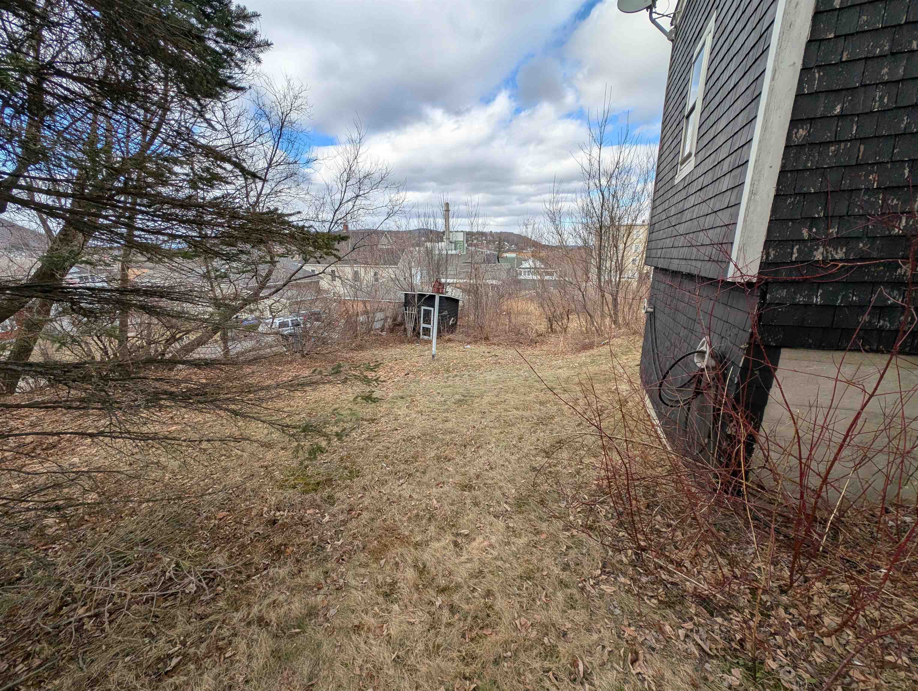 main property photo 22