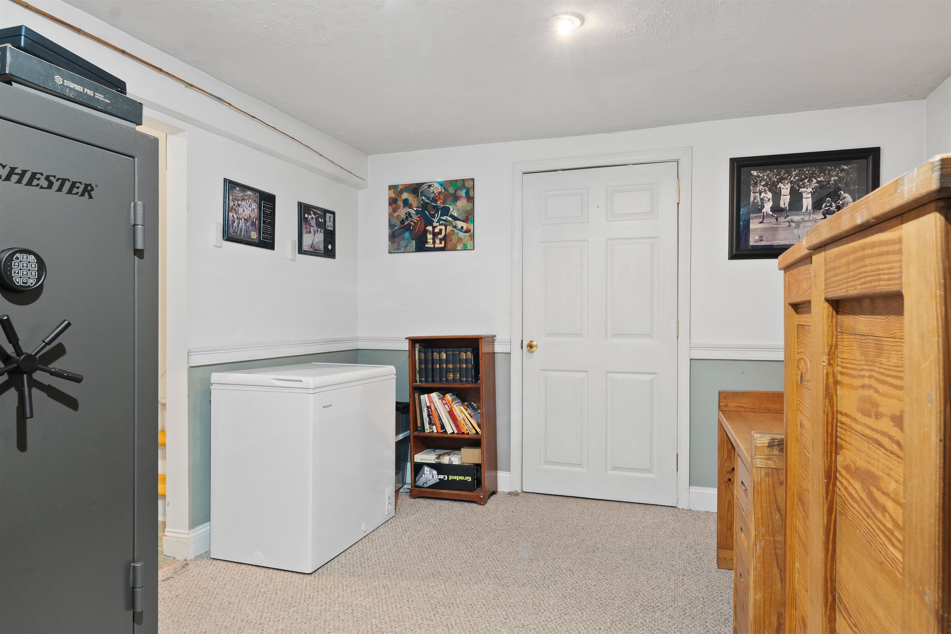 main property photo 29