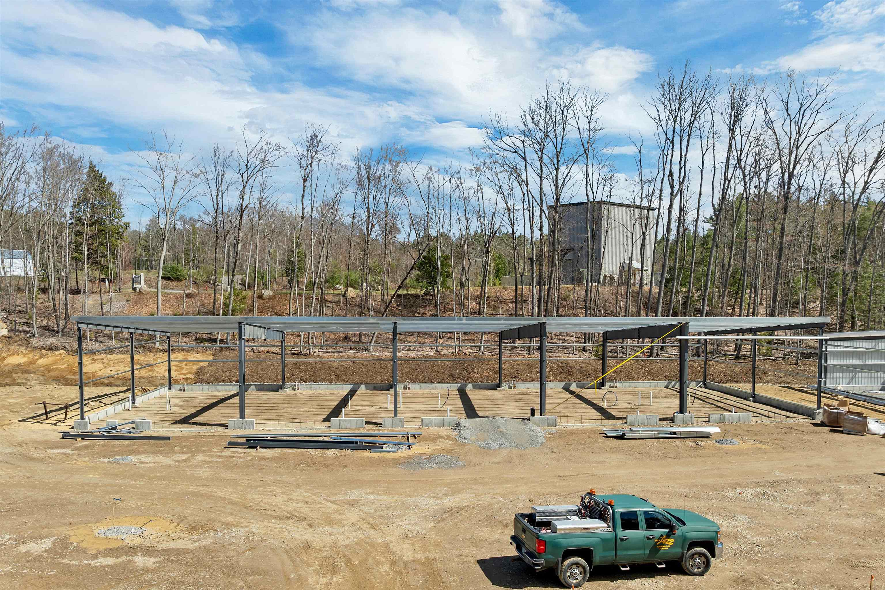 main property photo 18