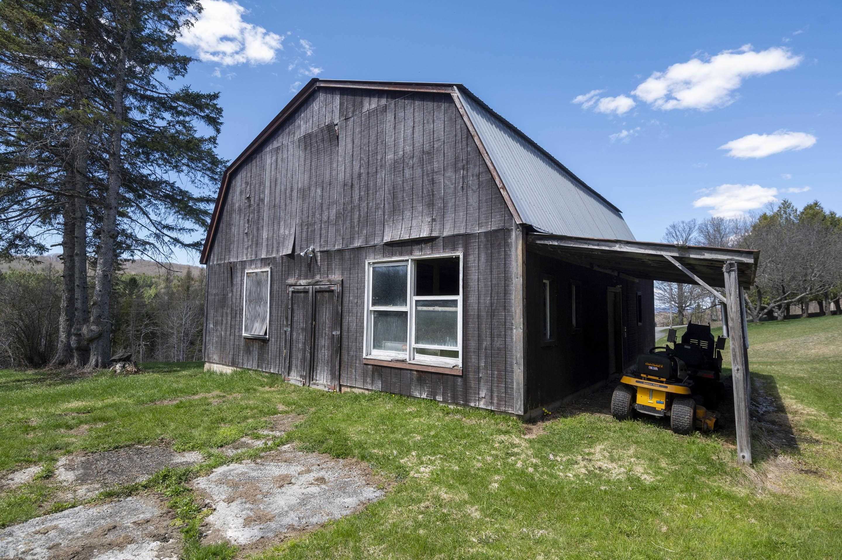 main property photo 9